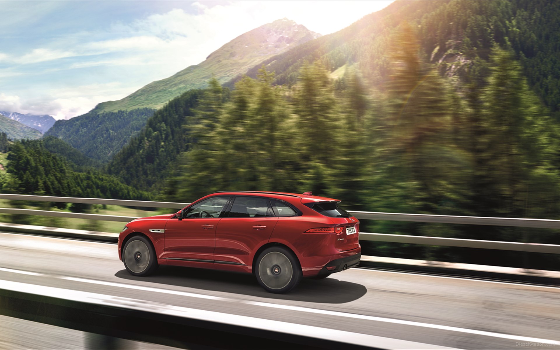 Jaguar F-Pace 2016