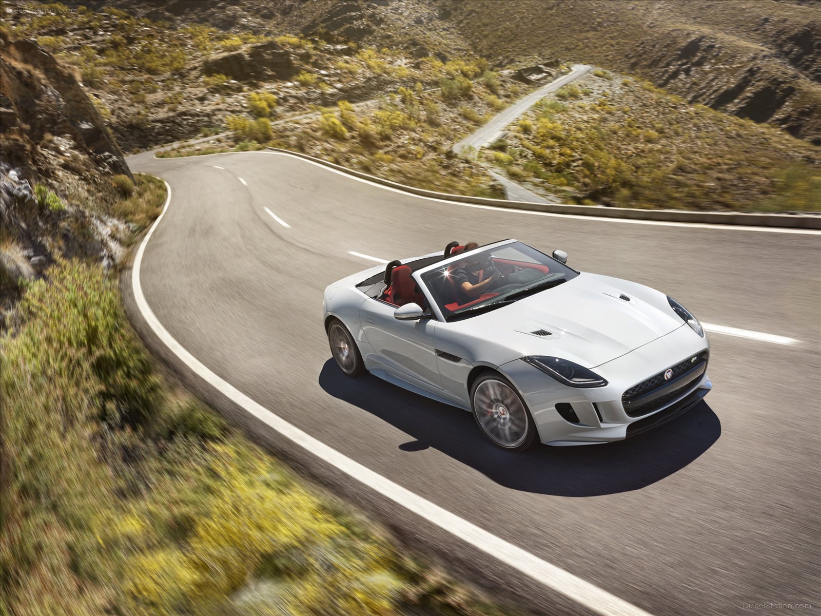 Jaguar F-TYPE Convertible 2016