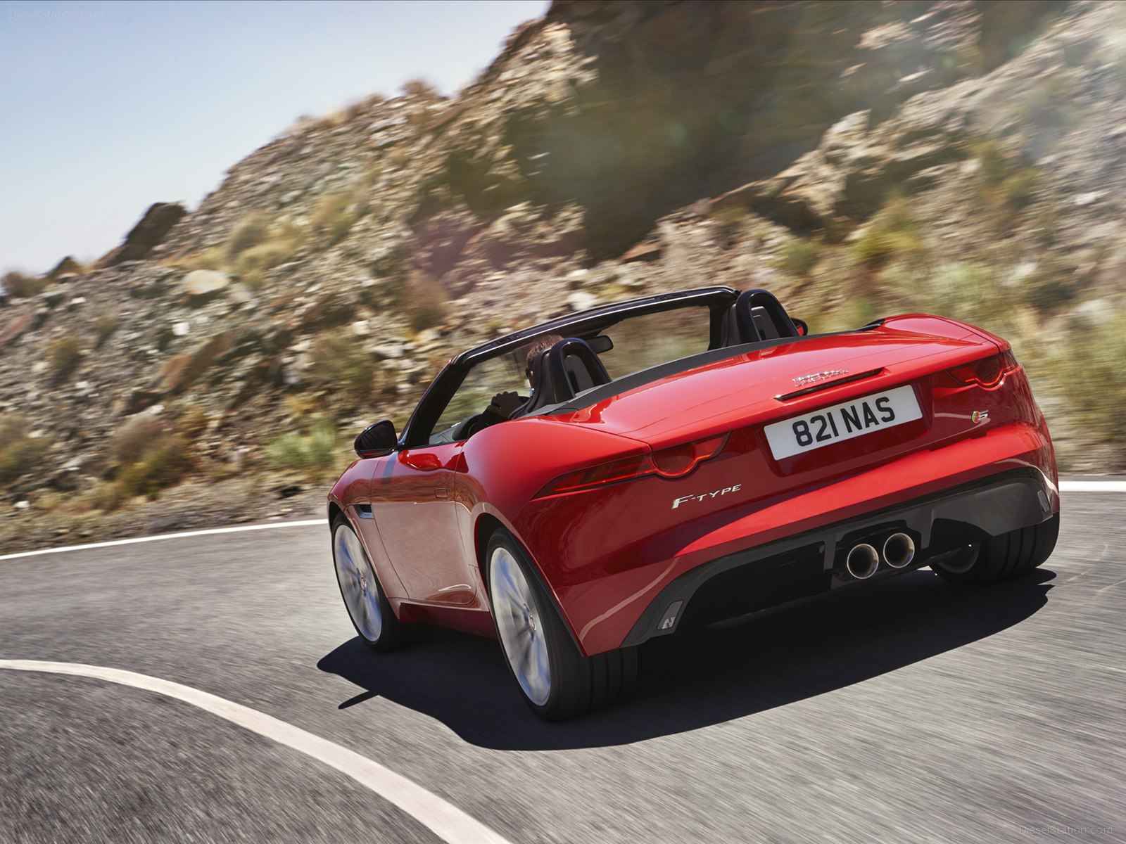 Jaguar F-TYPE Convertible 2016