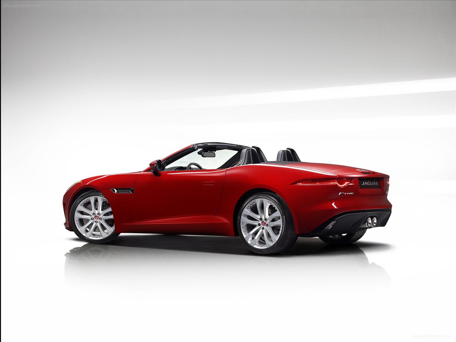 Jaguar F-TYPE Convertible 2016