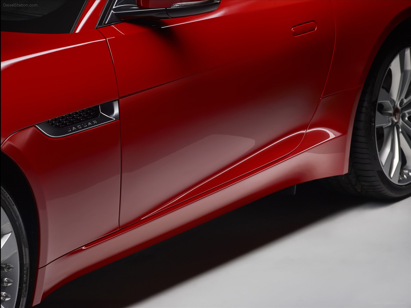 Jaguar F-TYPE Convertible 2016