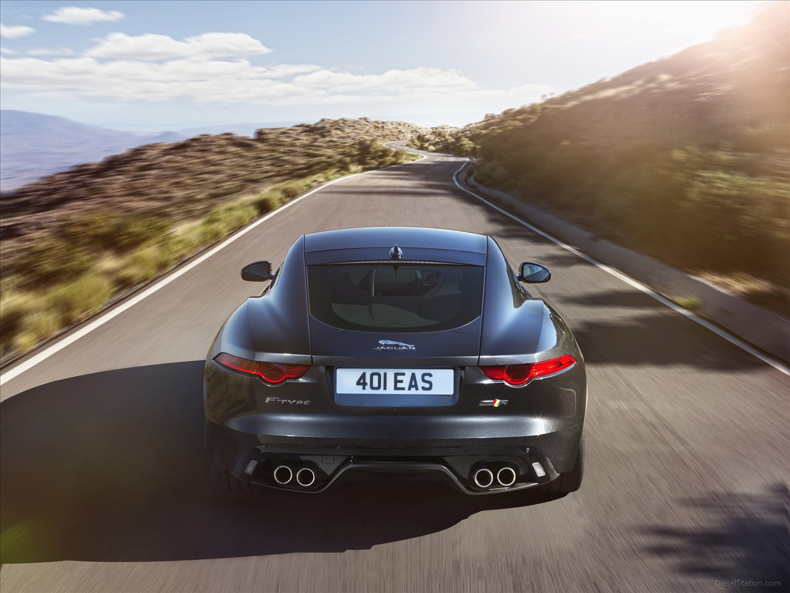 Jaguar F-TYPE Coupe 2016