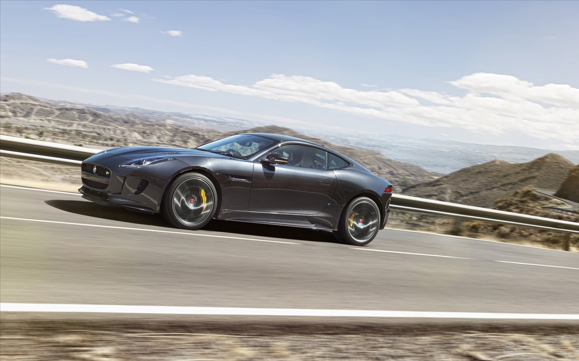 Jaguar F-TYPE Coupe 2016
