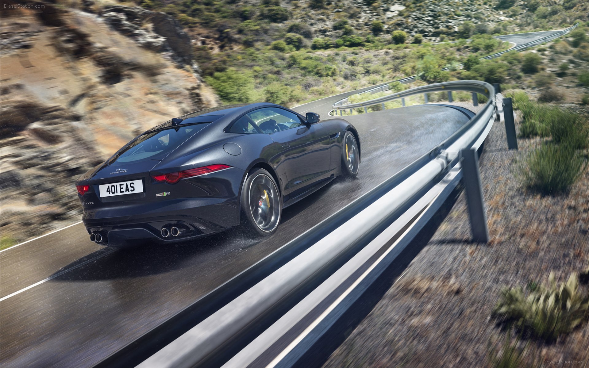 Jaguar F-TYPE Coupe 2016