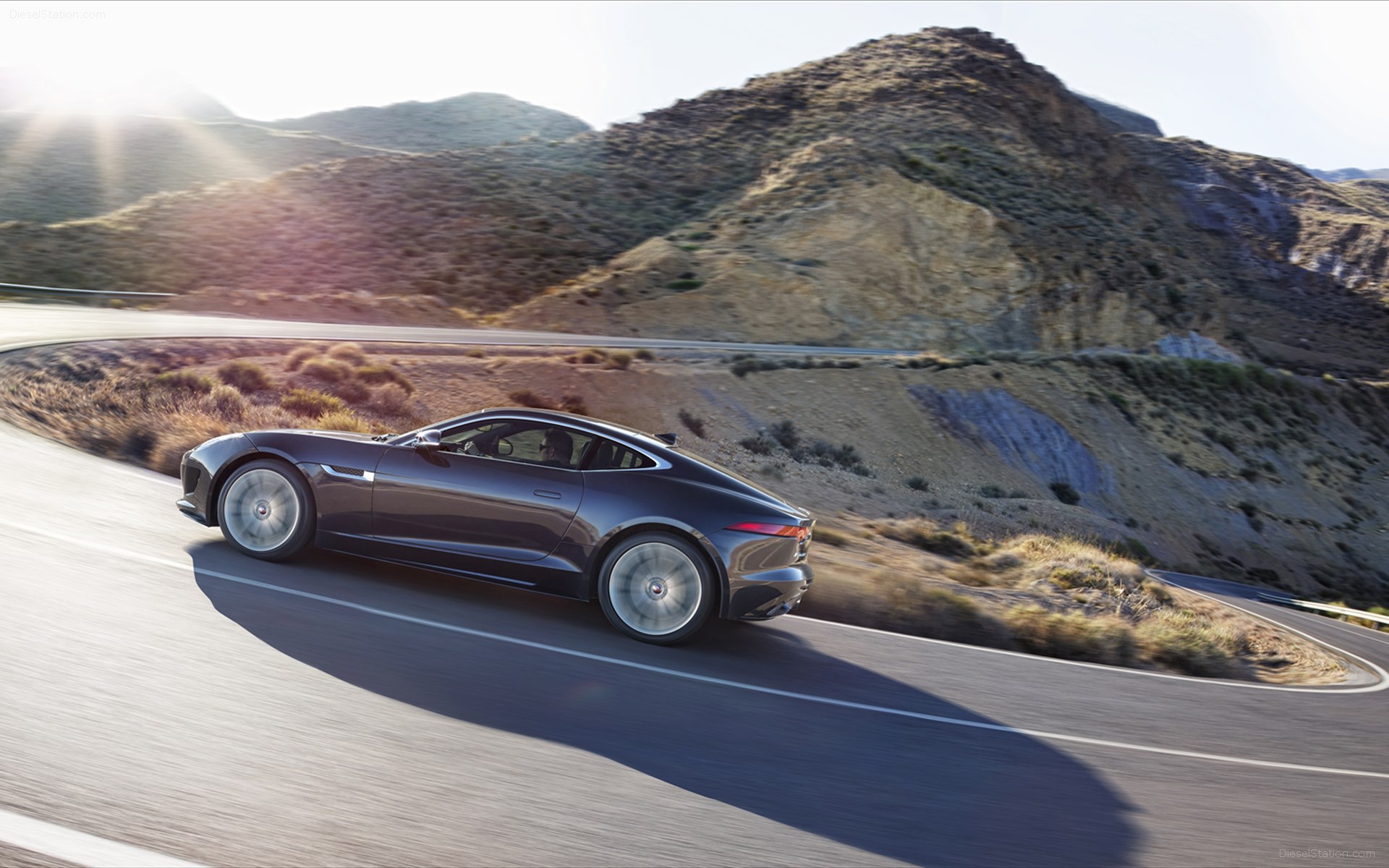 Jaguar F-TYPE Coupe 2016