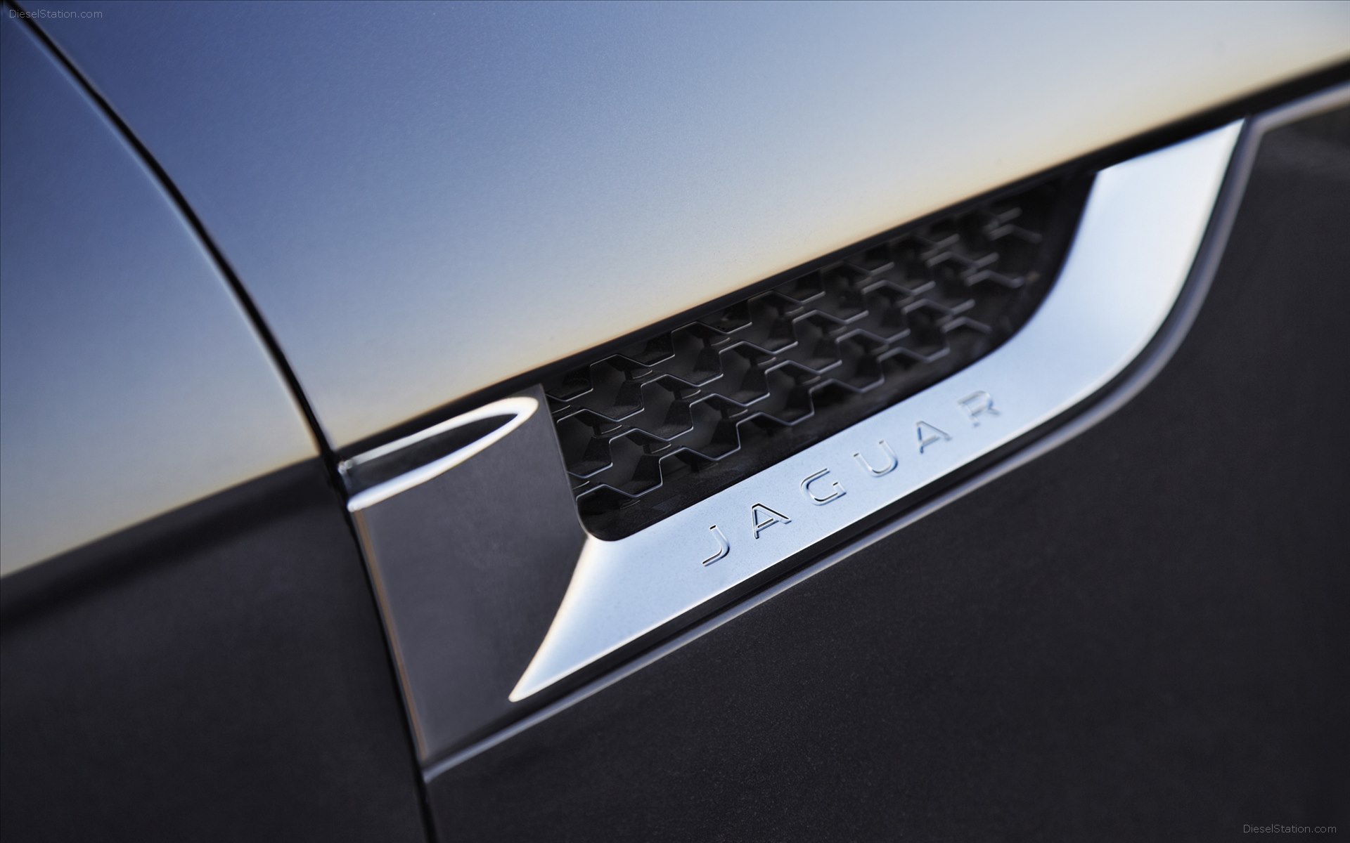 Jaguar F-TYPE Coupe 2016
