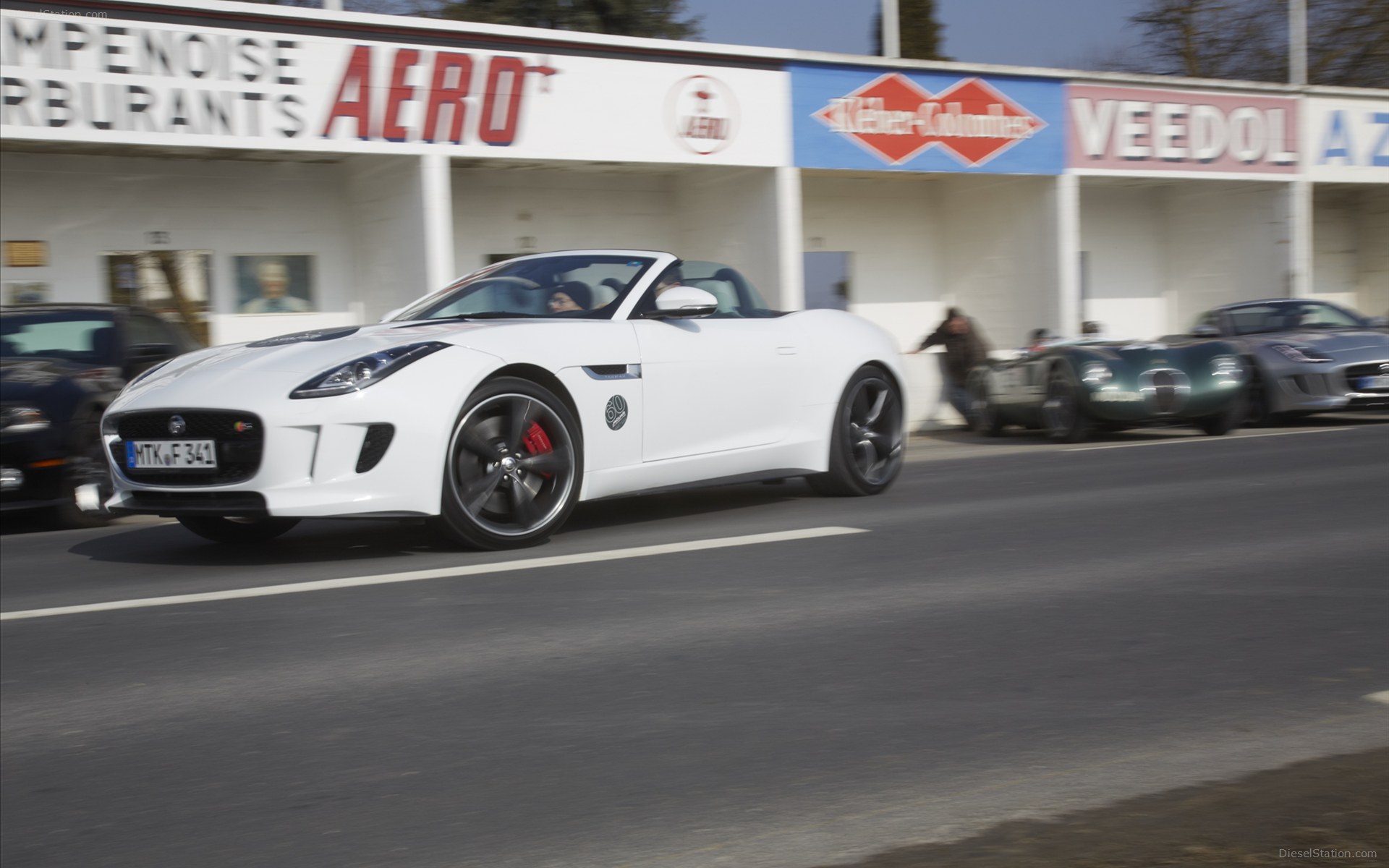 Jaguar F TYPE V8 S Sports Car 2013