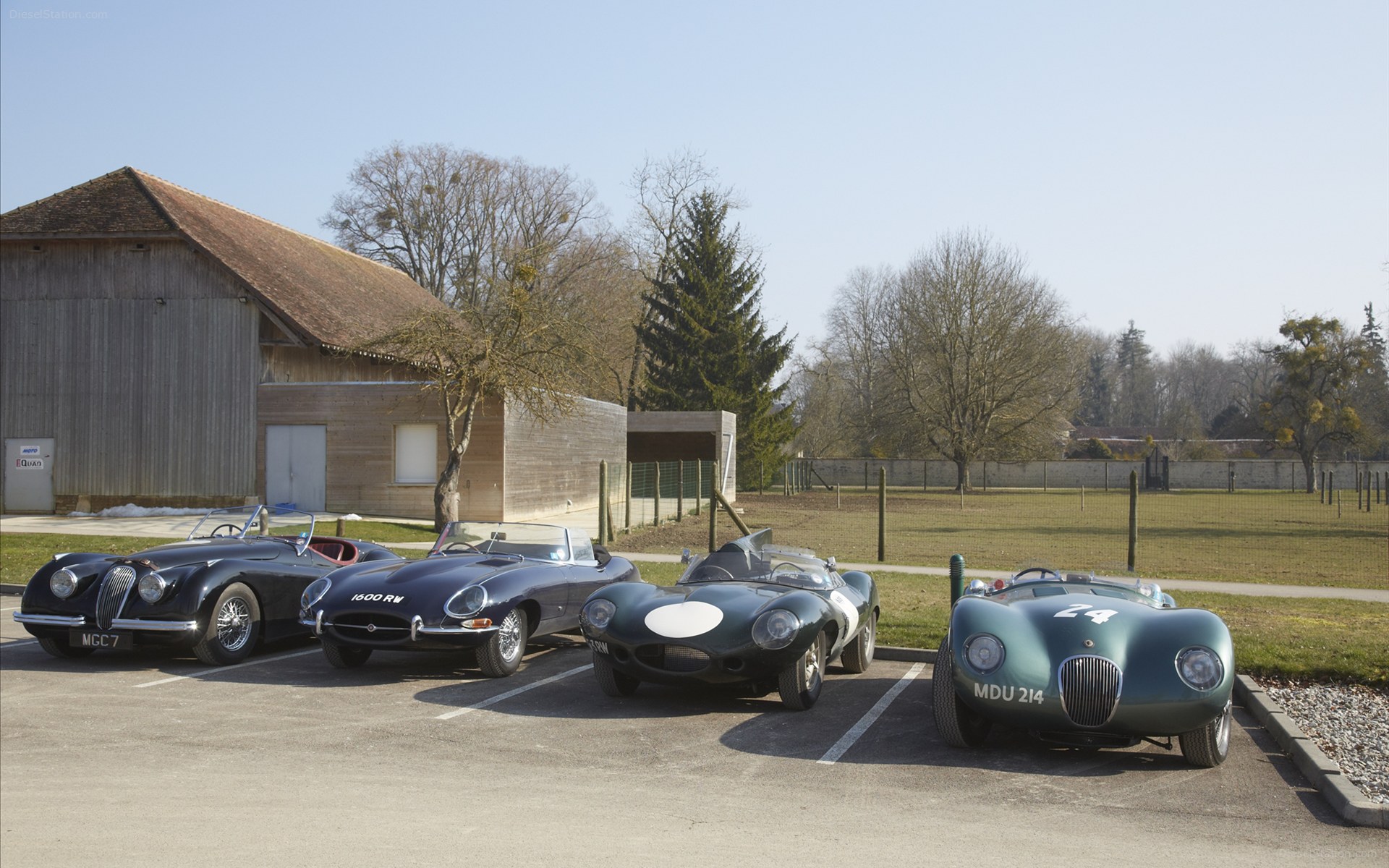 Jaguar F TYPE V8 S Sports Car 2013