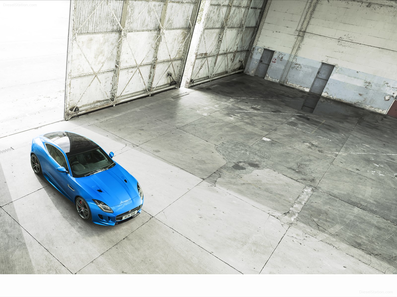 Jaguar F-Type British Design Edition 2016 Jaguar F-Type British Design Edition 2016
