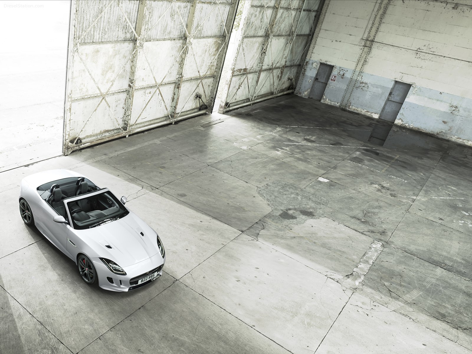 Jaguar F-Type British Design Edition 2016 Jaguar F-Type British Design Edition 2016