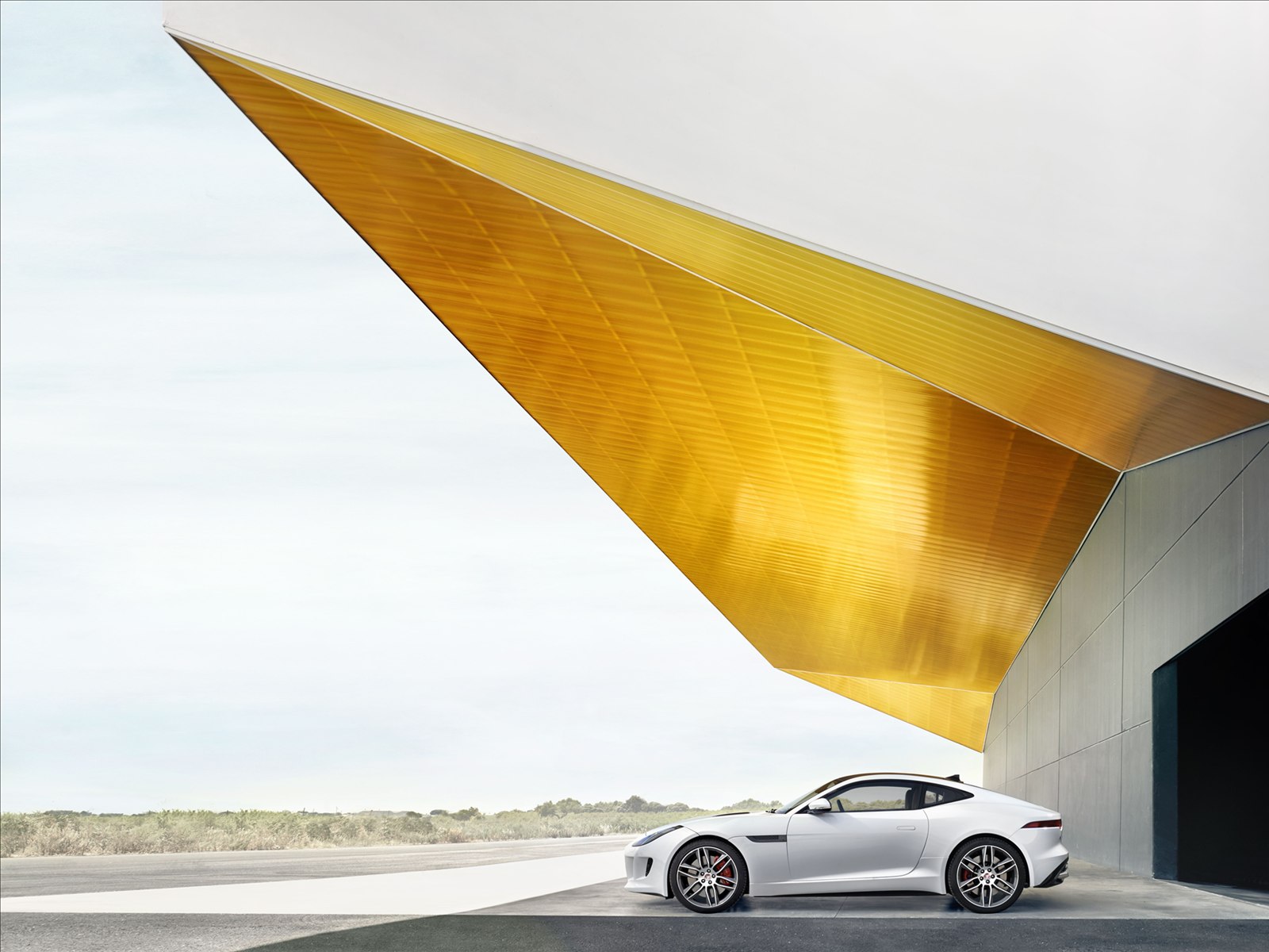 Jaguar F-Type R Coupe 2015