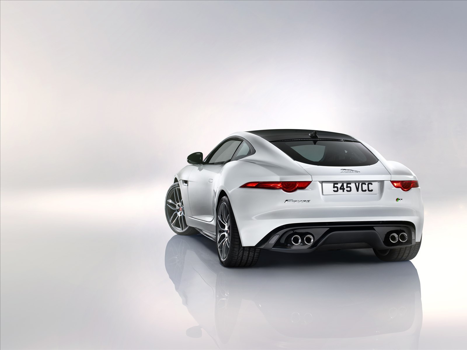 Jaguar F-Type R Coupe 2015