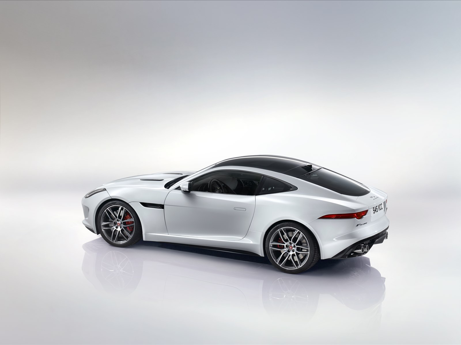 Jaguar F-Type R Coupe 2015