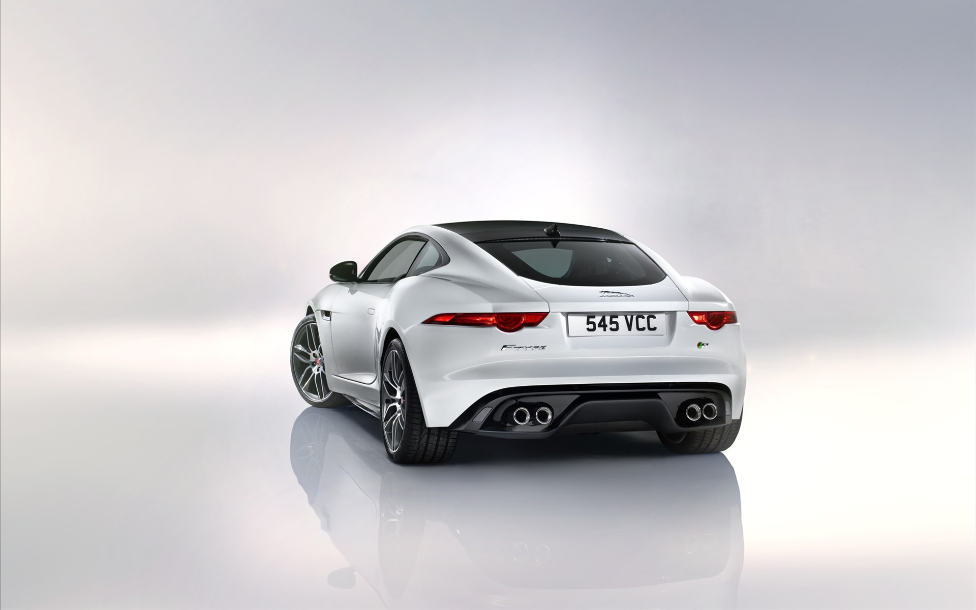 Jaguar F-Type R Coupe 2015