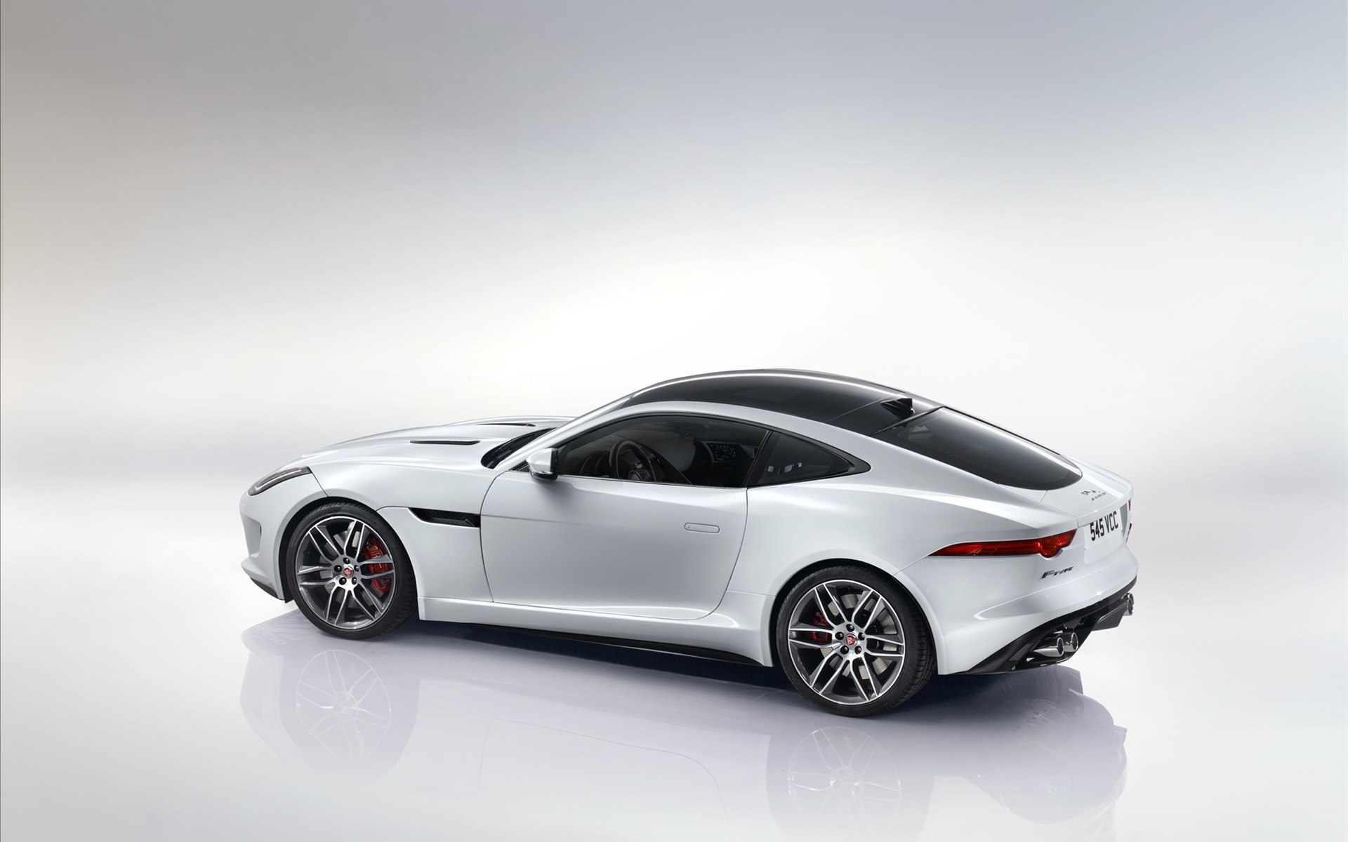 Jaguar F-Type R Coupe 2015