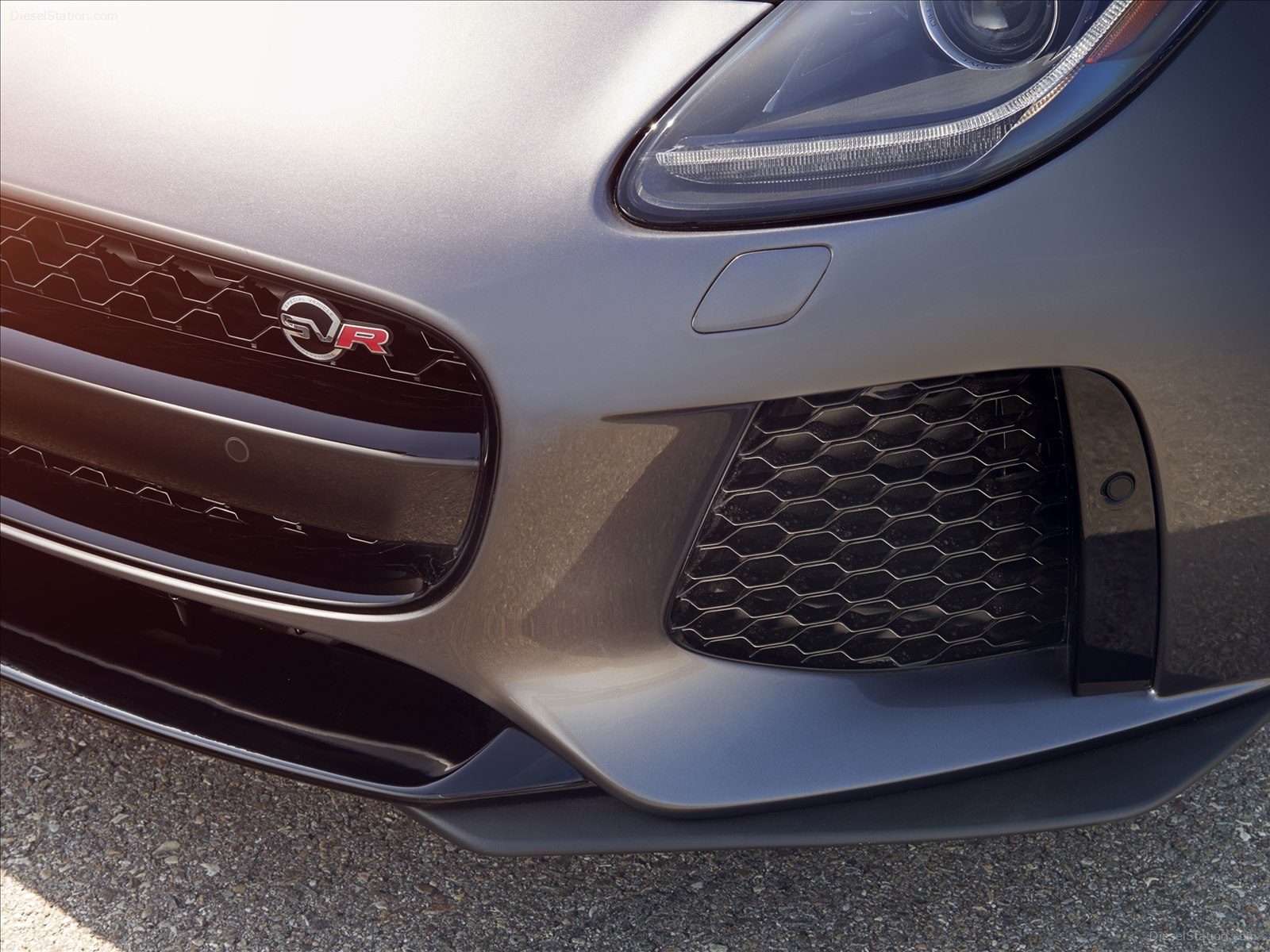 Jaguar F-TYPE SVR Convertible 2017