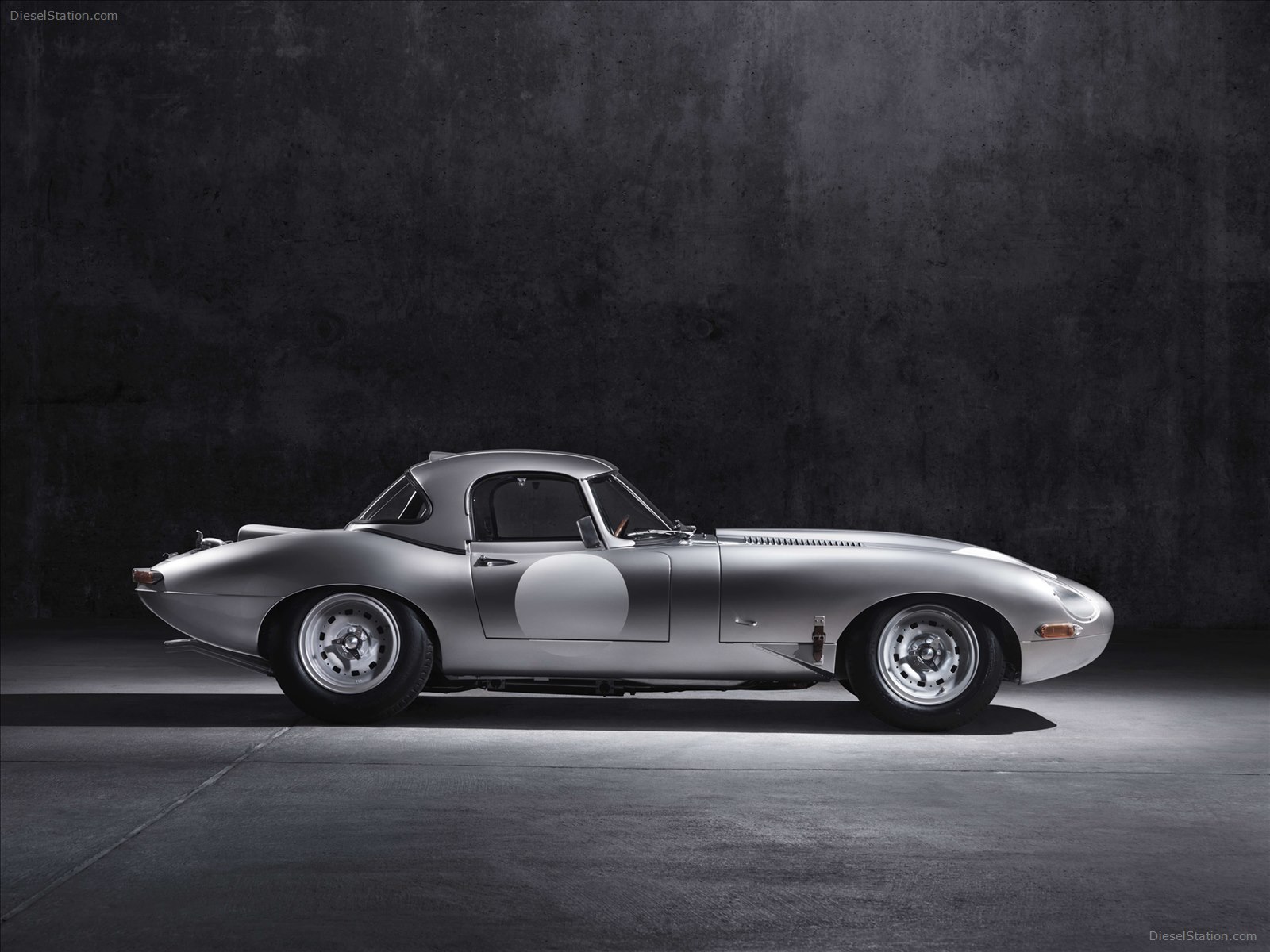 Jaguar Lightweight E-Type 2014