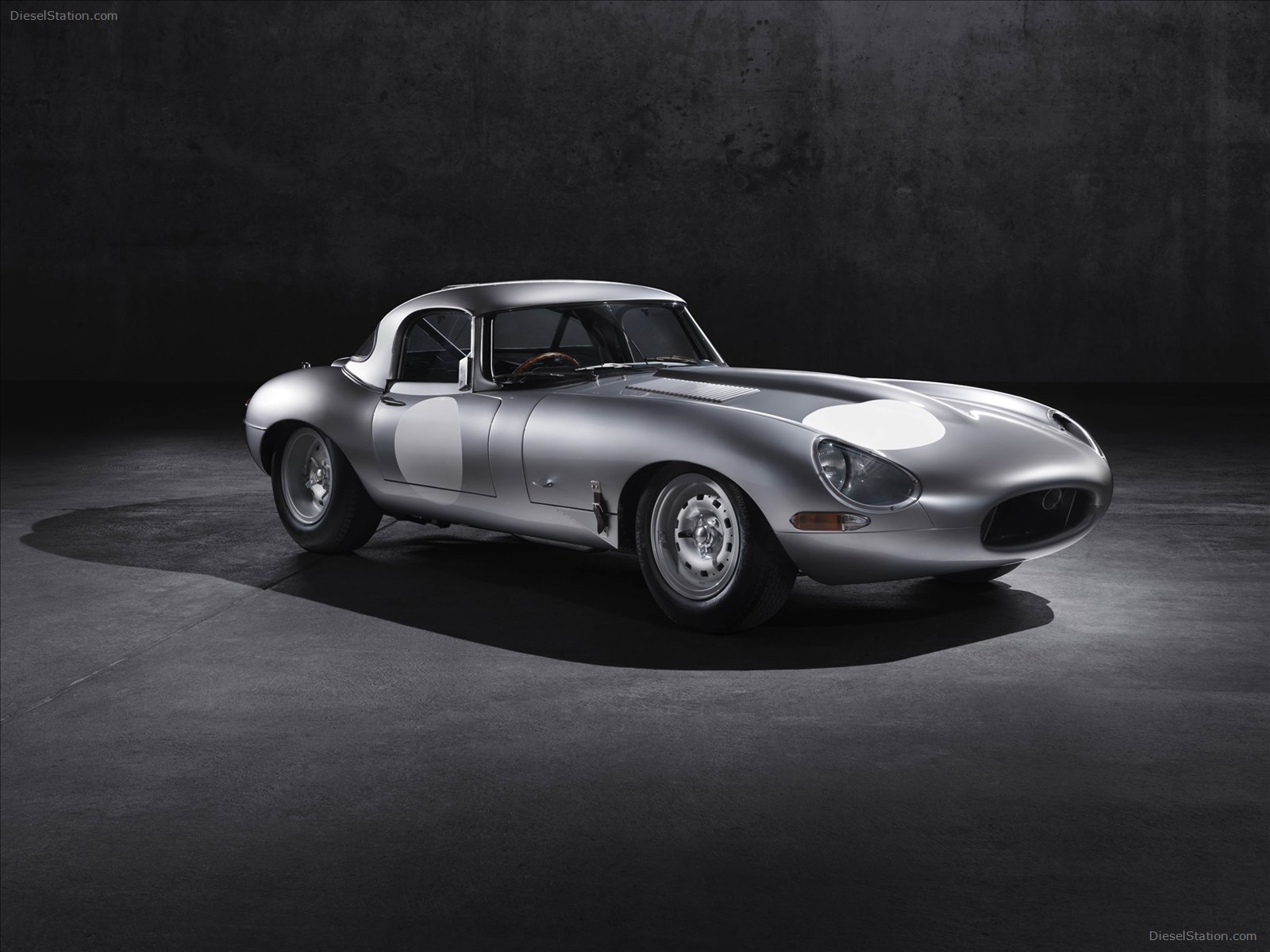 Jaguar Lightweight E-Type 2014