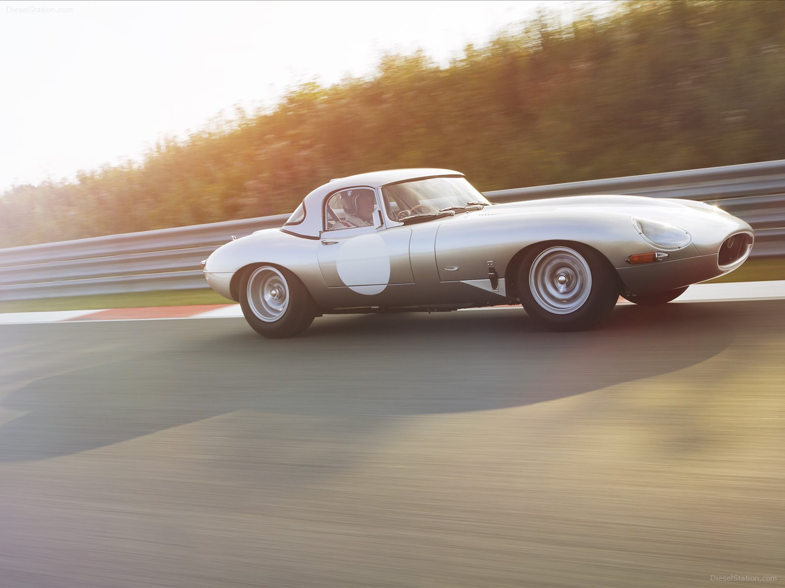 Jaguar Lightweight E-Type 2014