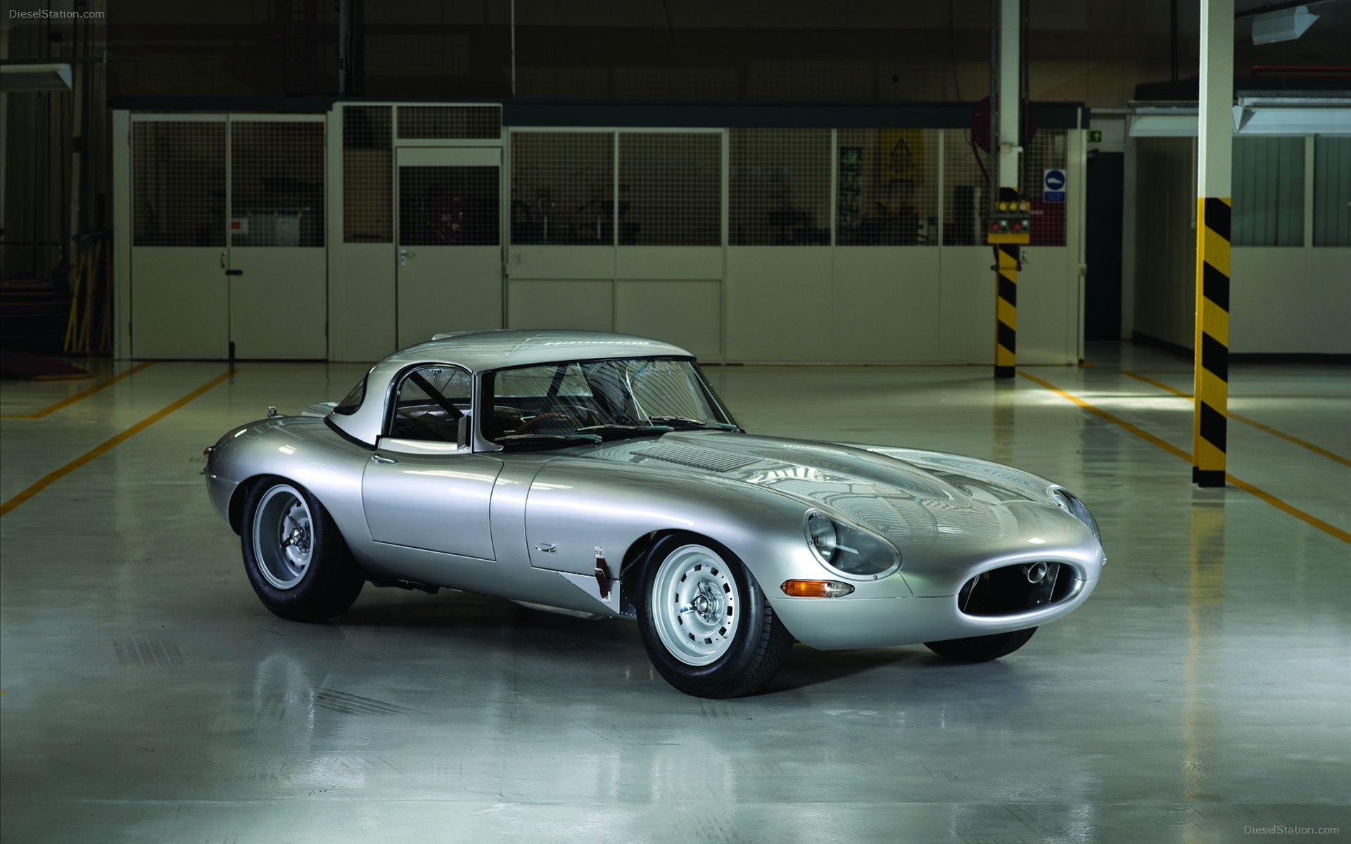 Jaguar Lightweight E-Type 2014