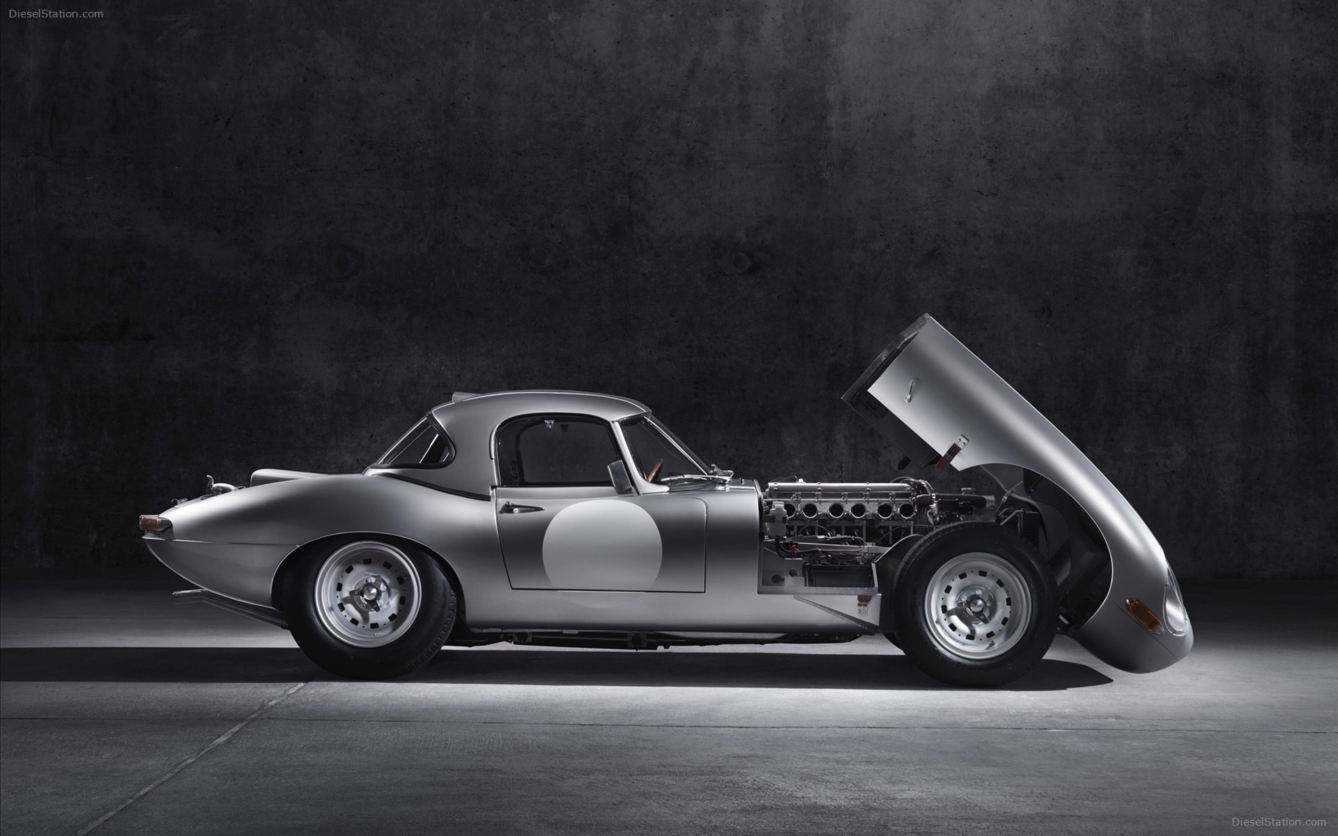 Jaguar Lightweight E-Type 2014