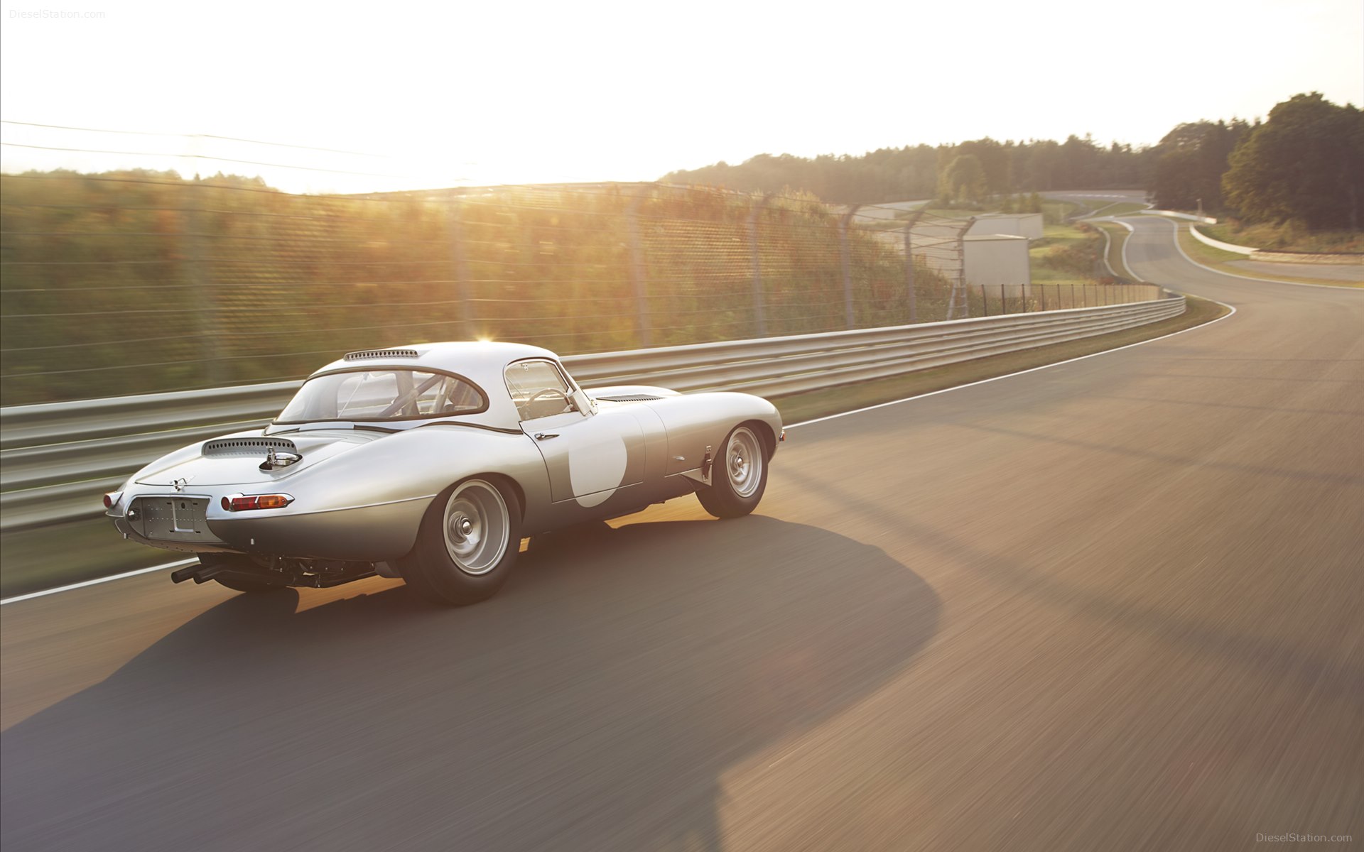 Jaguar Lightweight E-Type 2014