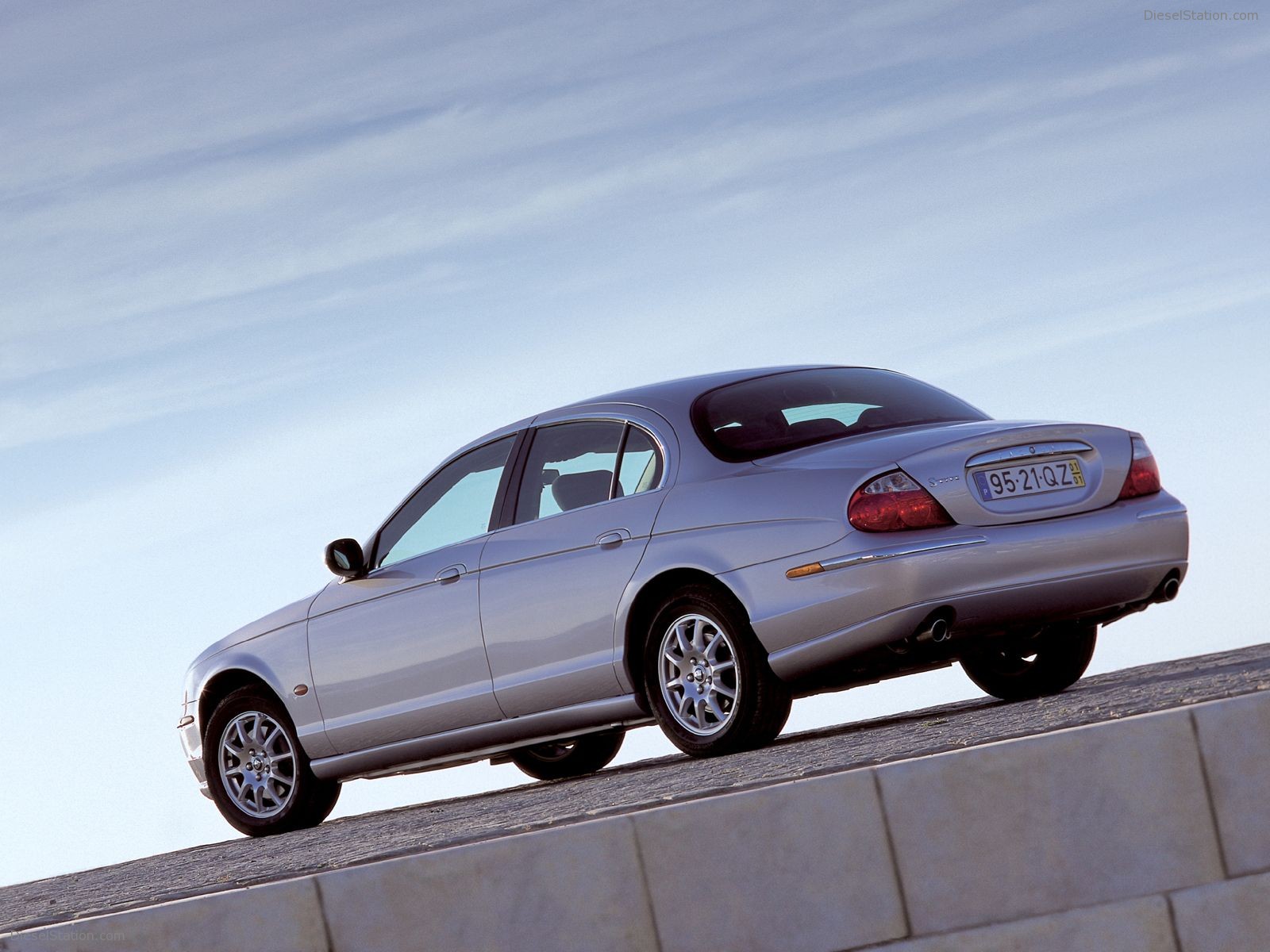 Jaguar S-Type