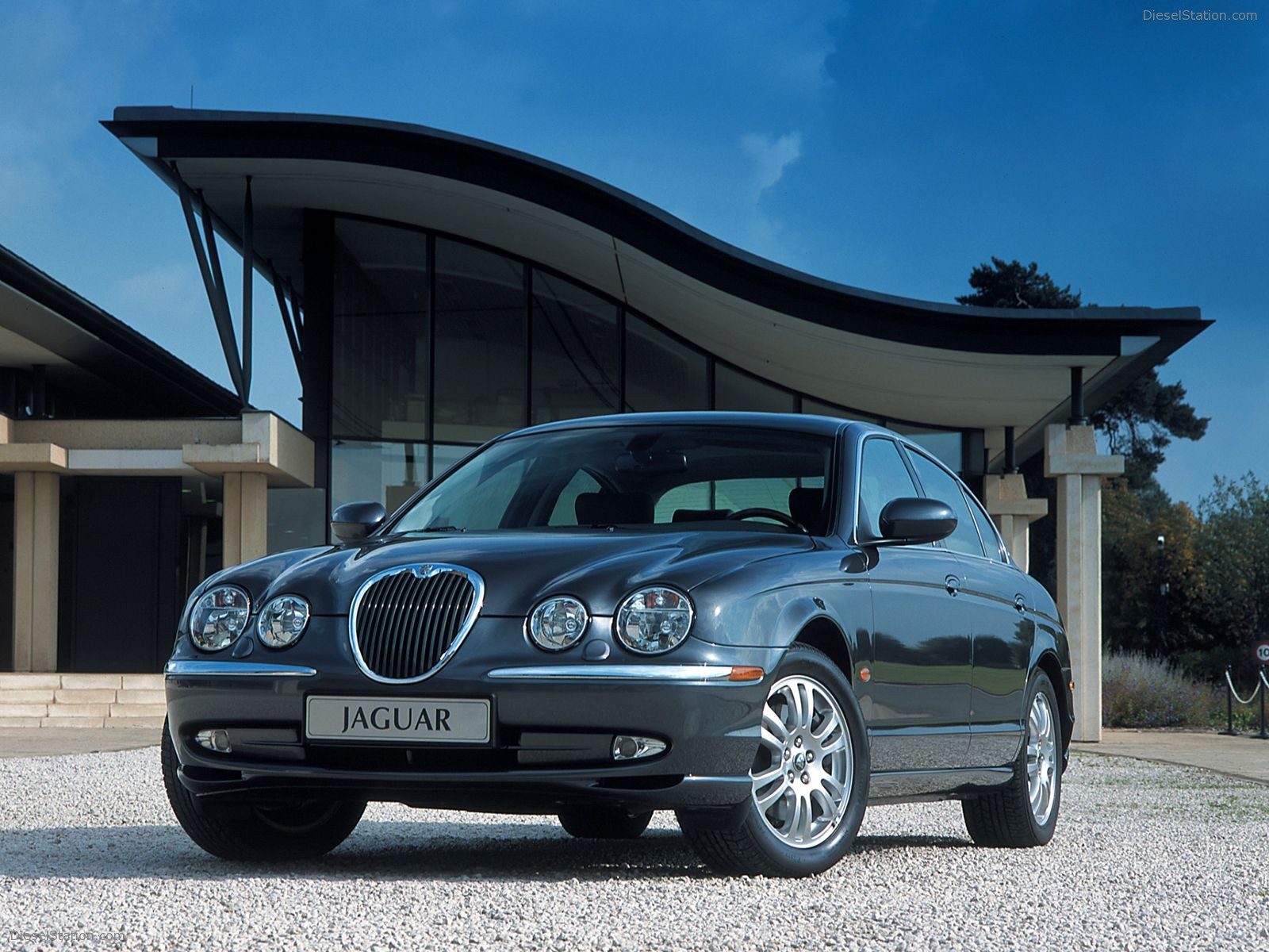 Jaguar S-Type