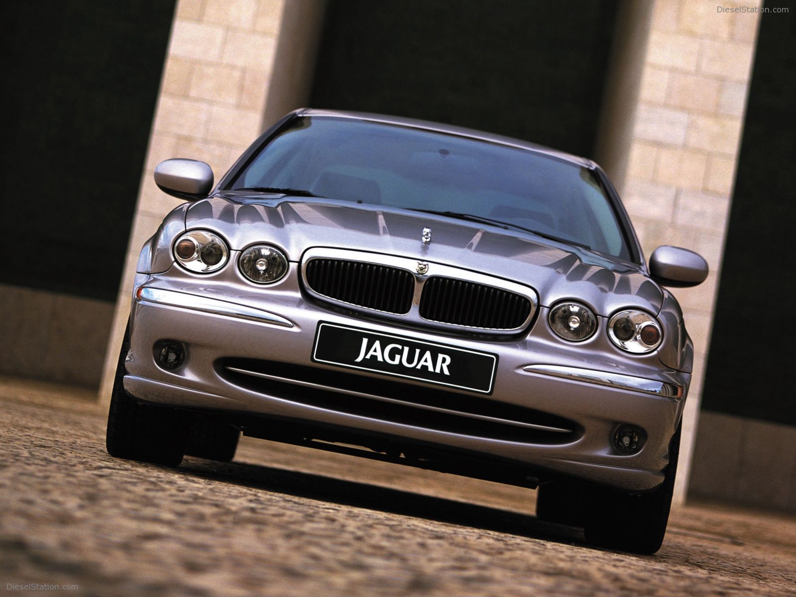 Jaguar X-Type