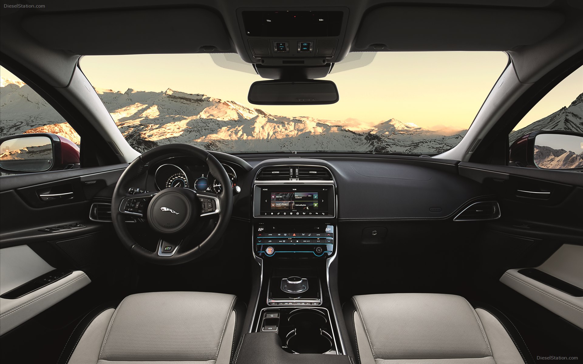 Jaguar XE AWD 2017