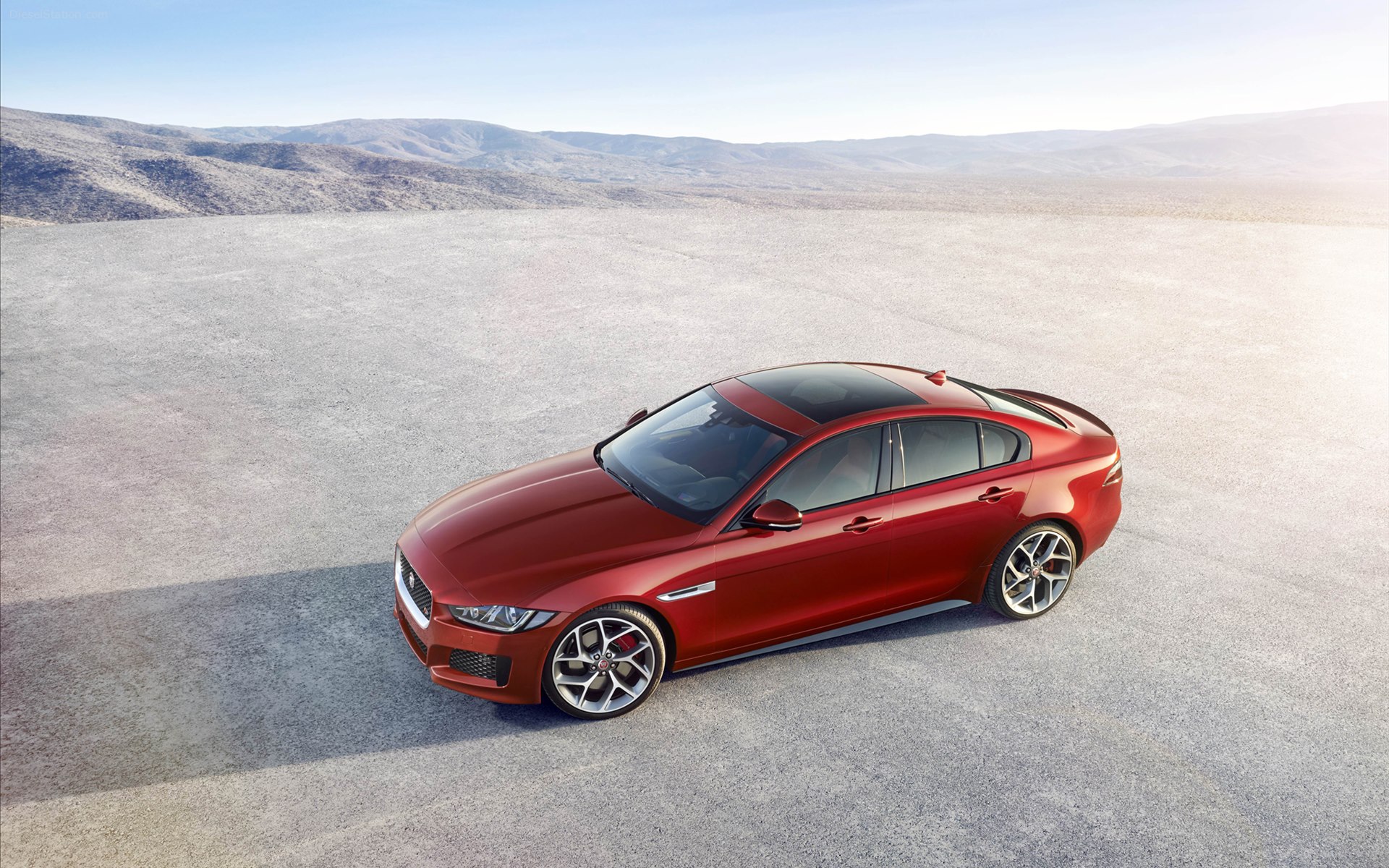 Jaguar XE S 2016