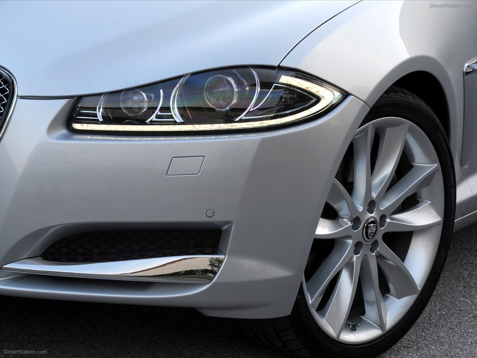 Jaguar XF 2.2  Diesel 2012