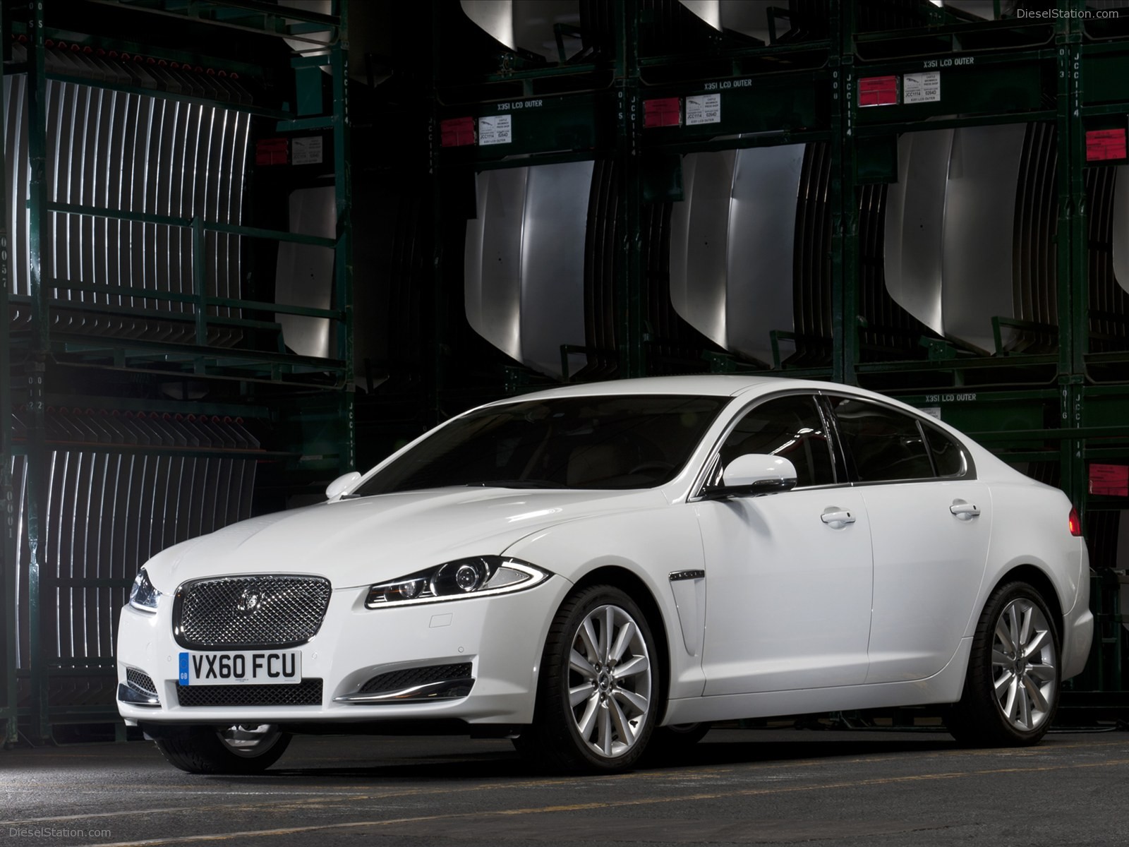 Jaguar XF 2012