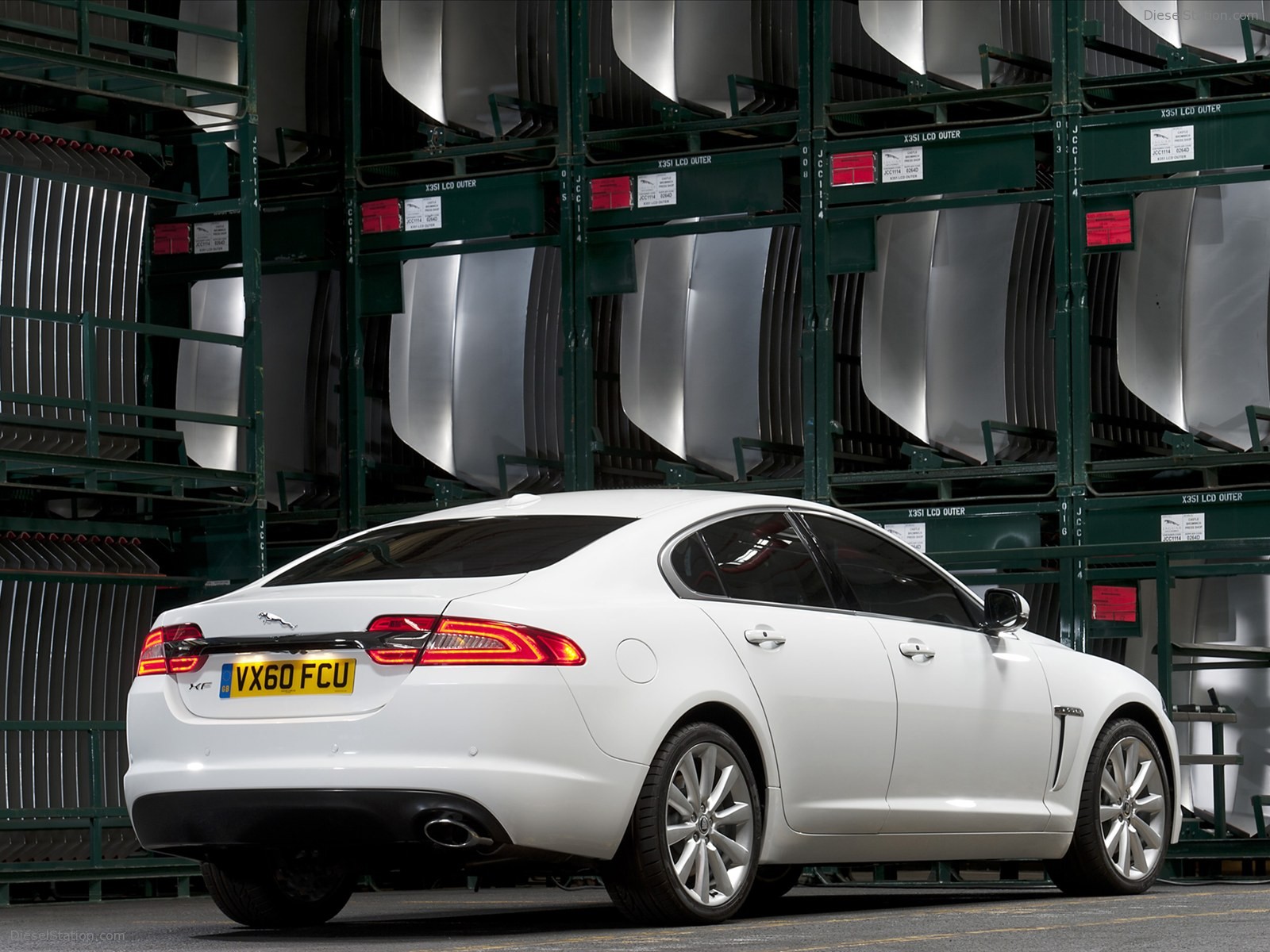 Jaguar XF 2012