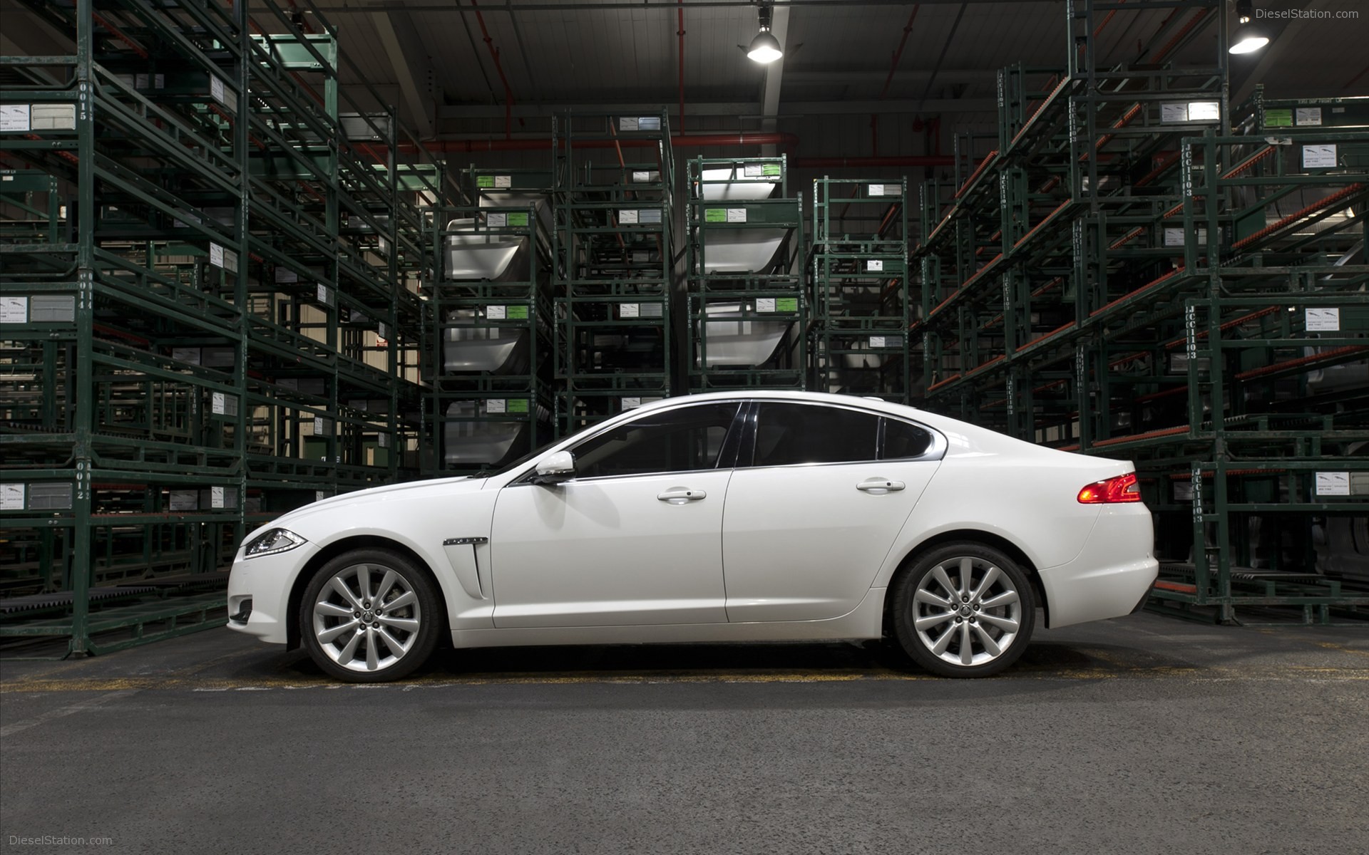 Jaguar XF 2012