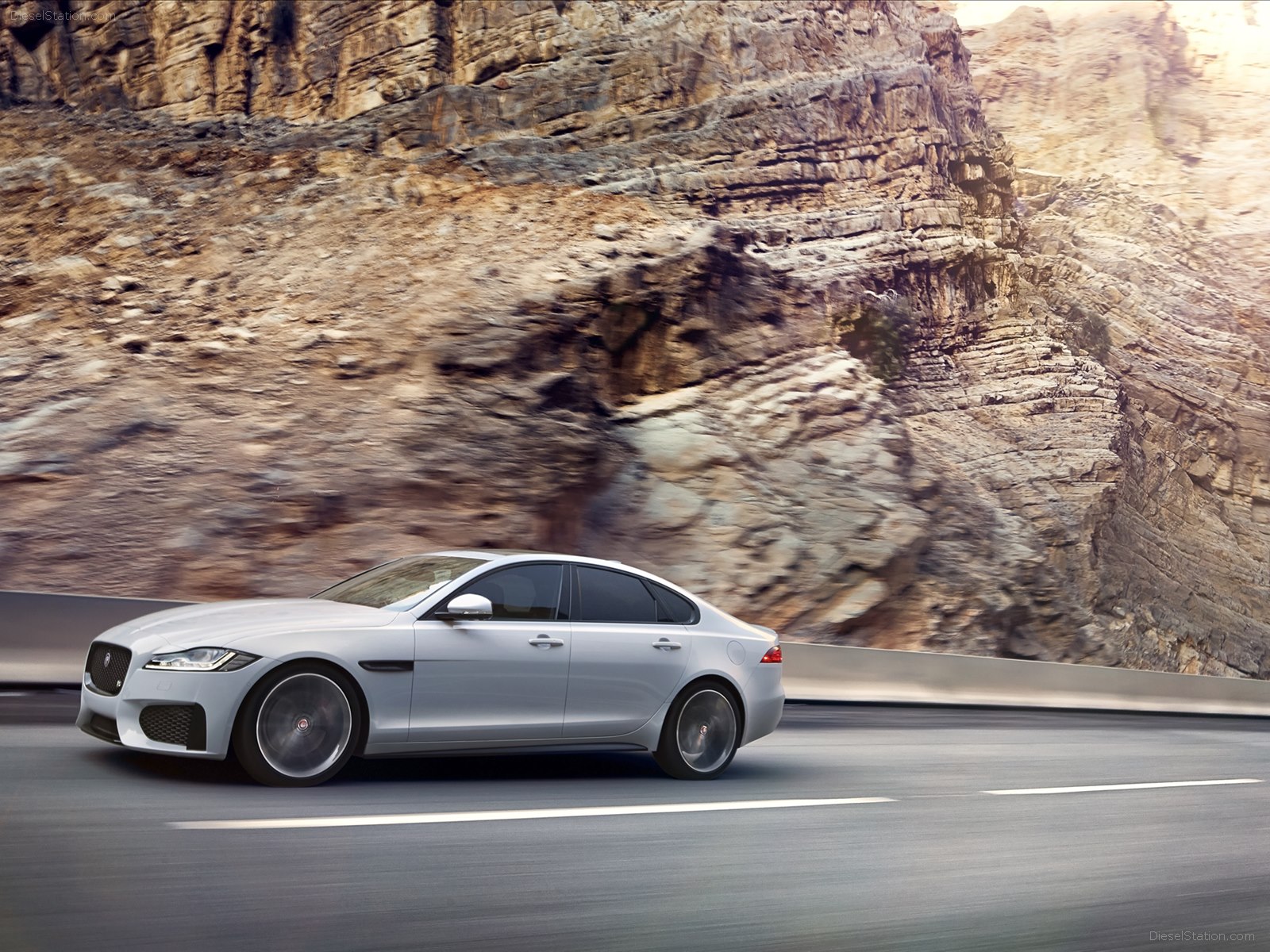 Jaguar XF 2016