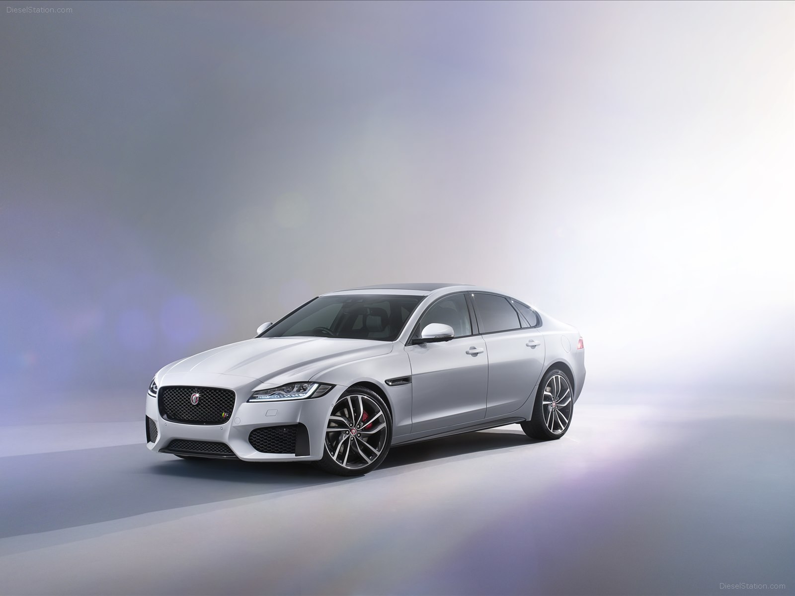 Jaguar XF 2016