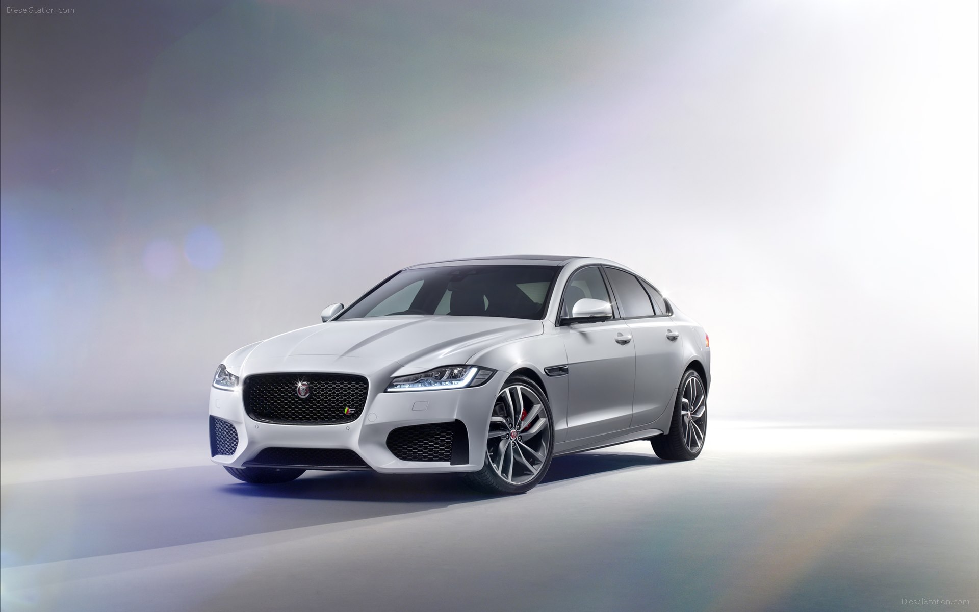 Jaguar XF 2016