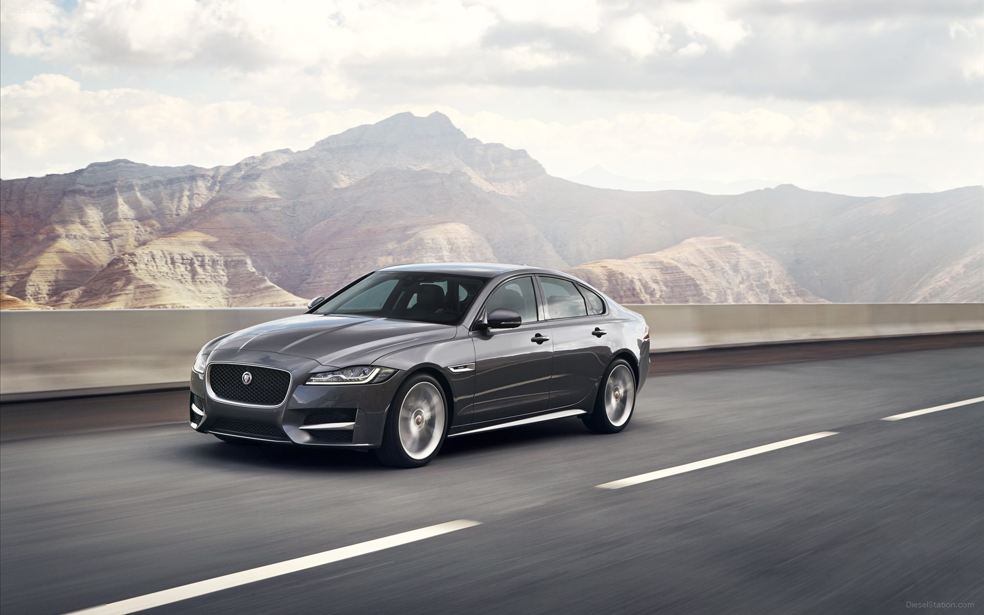 Jaguar XF 2016