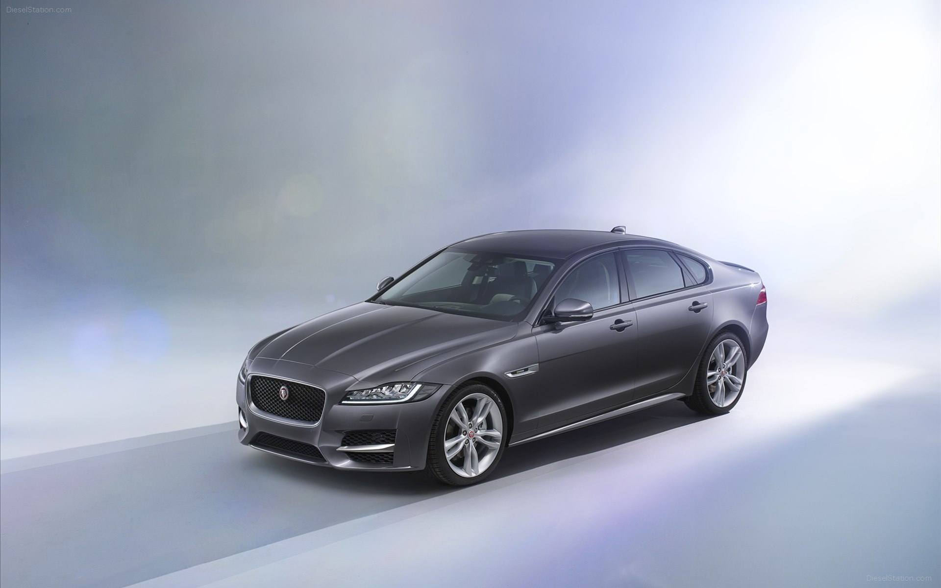 Jaguar XF 2016