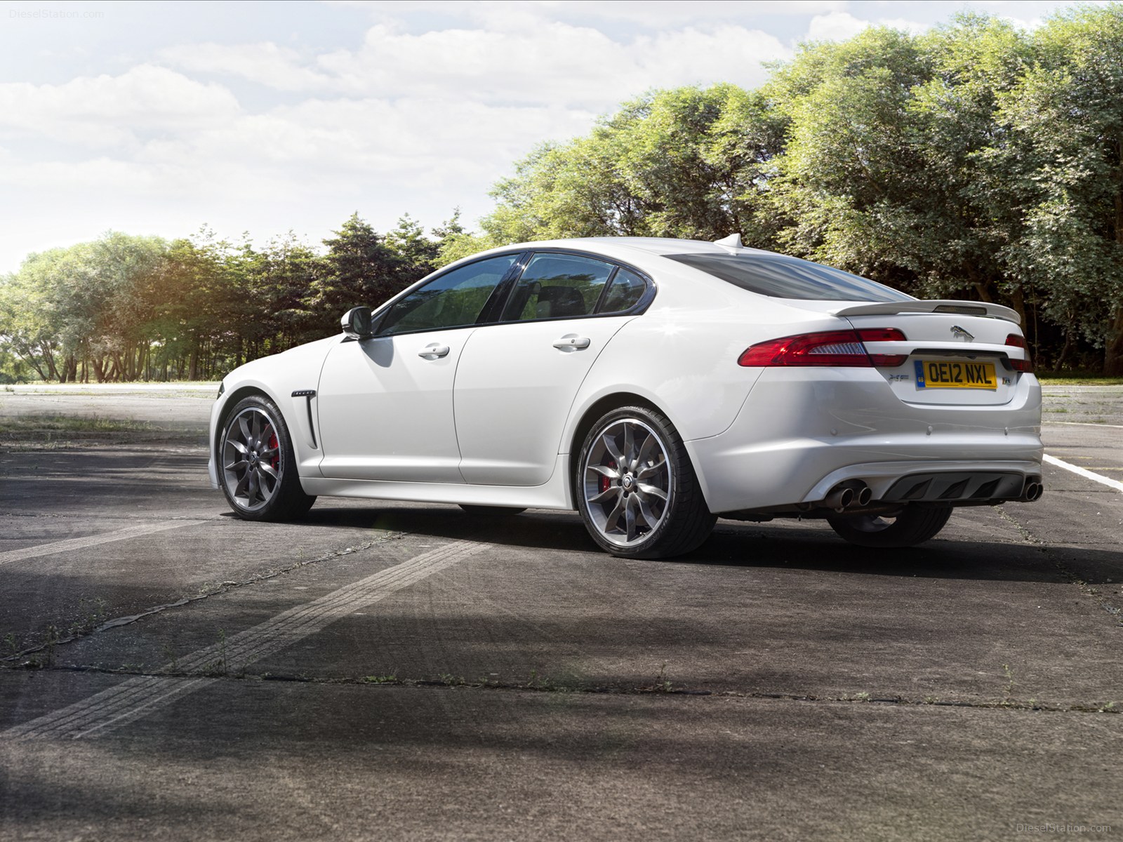 Jaguar XFR Speed Pack 2013