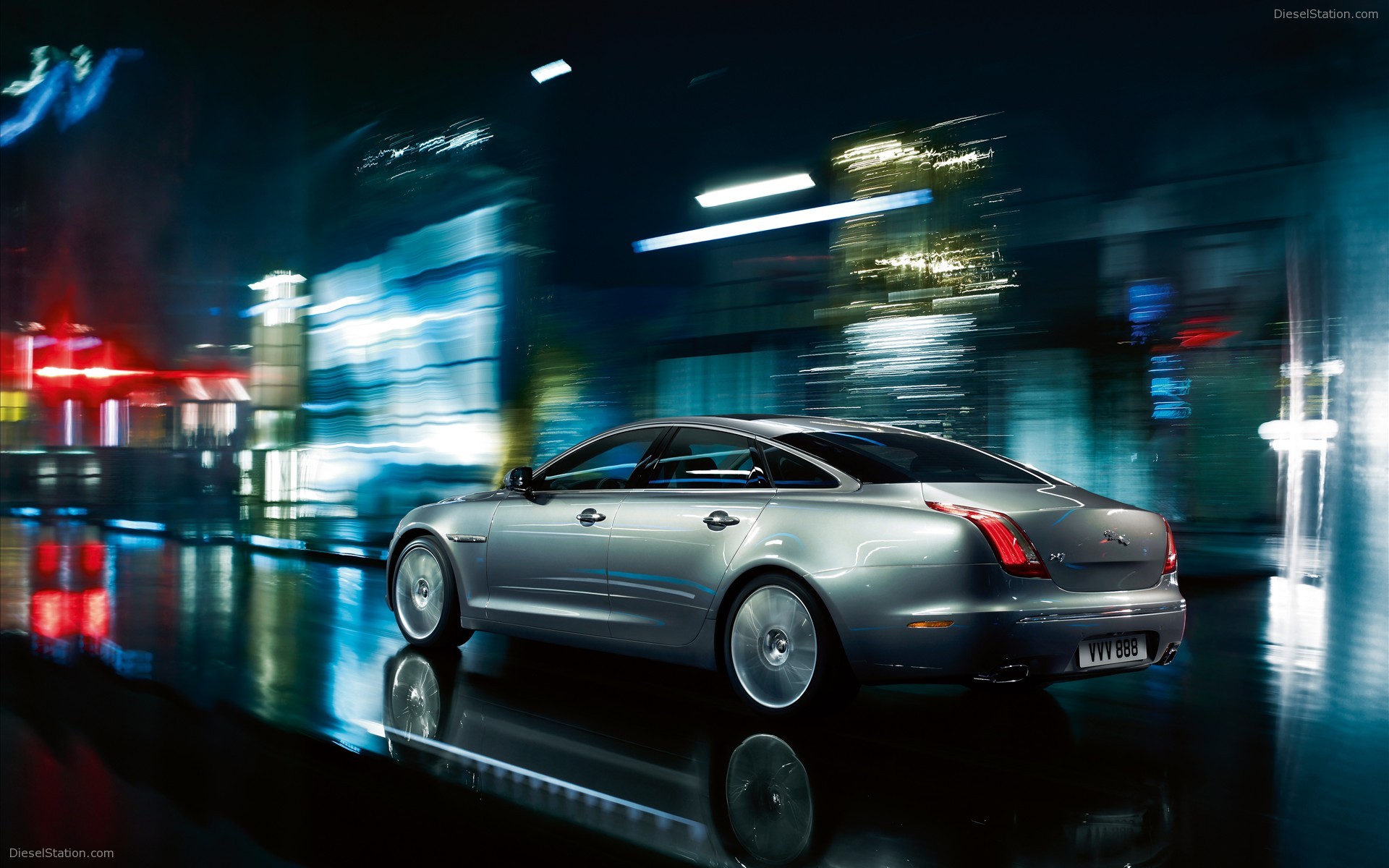 2010 - Jaguar XJ 