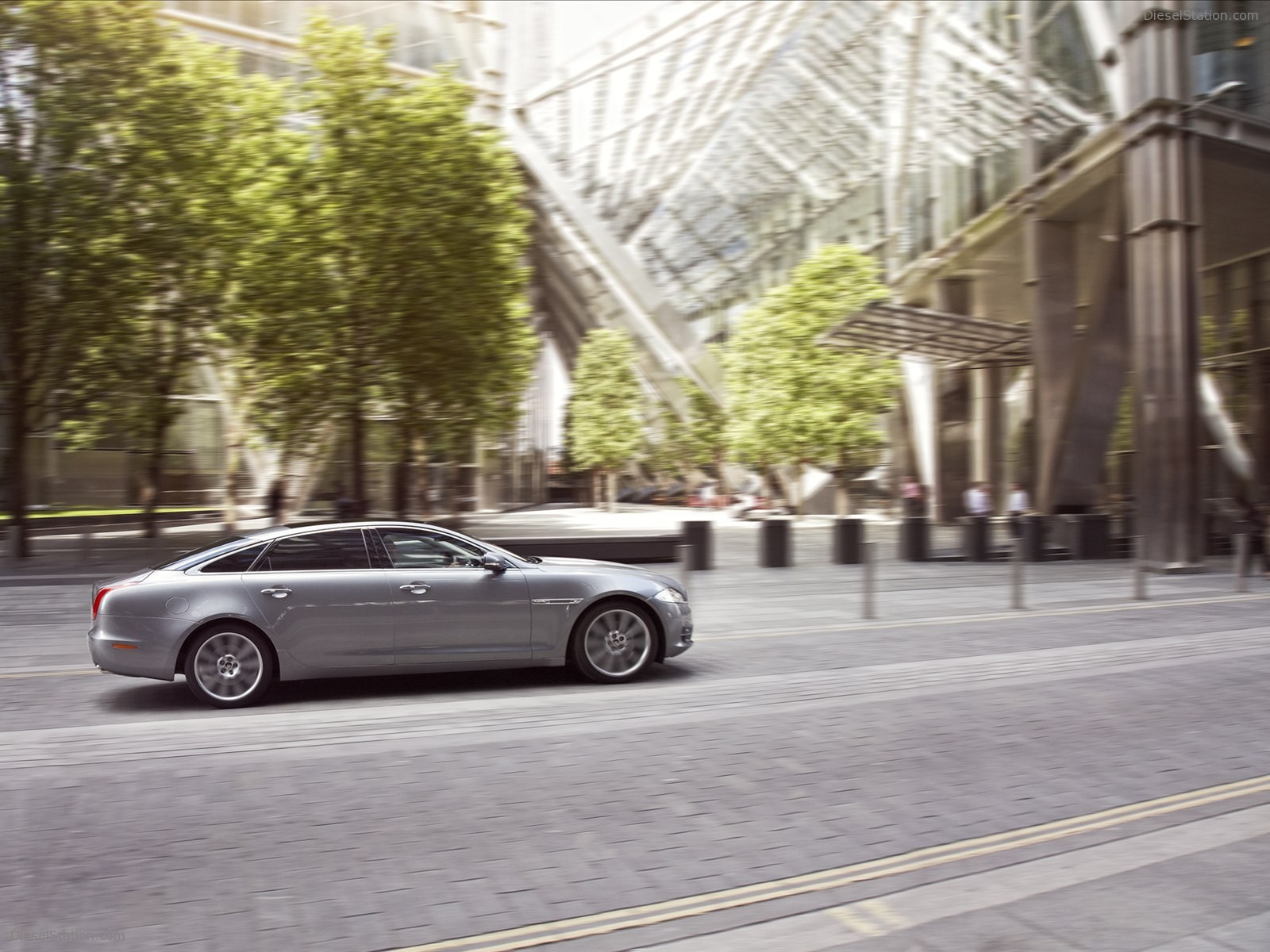 Jaguar XJ 2012