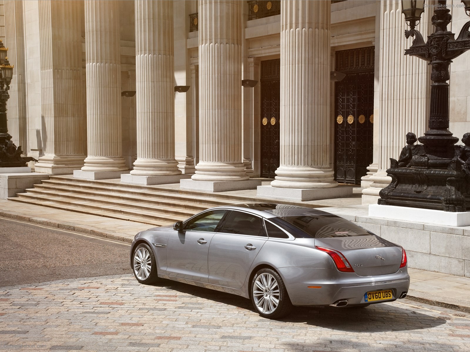 Jaguar XJ 2012