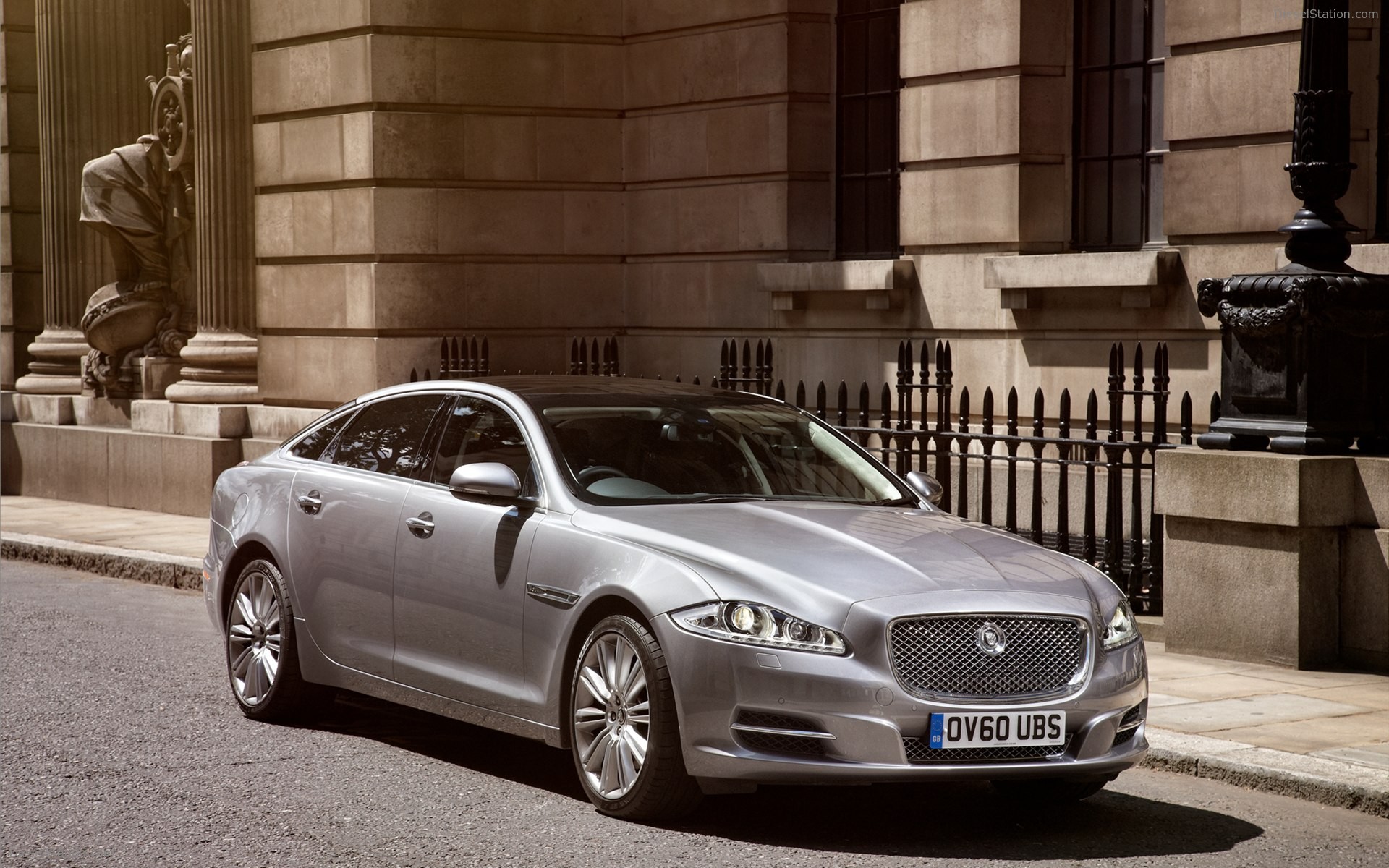 Jaguar XJ 2012