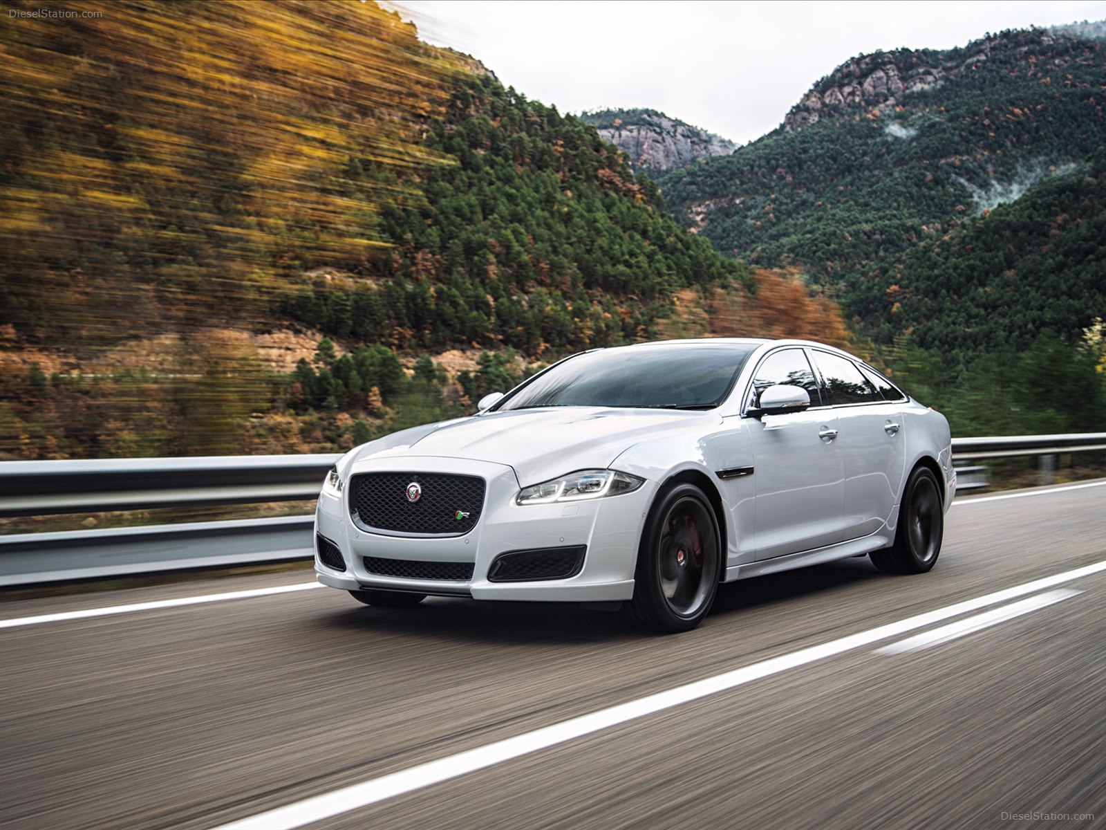 Jaguar XJ 2016