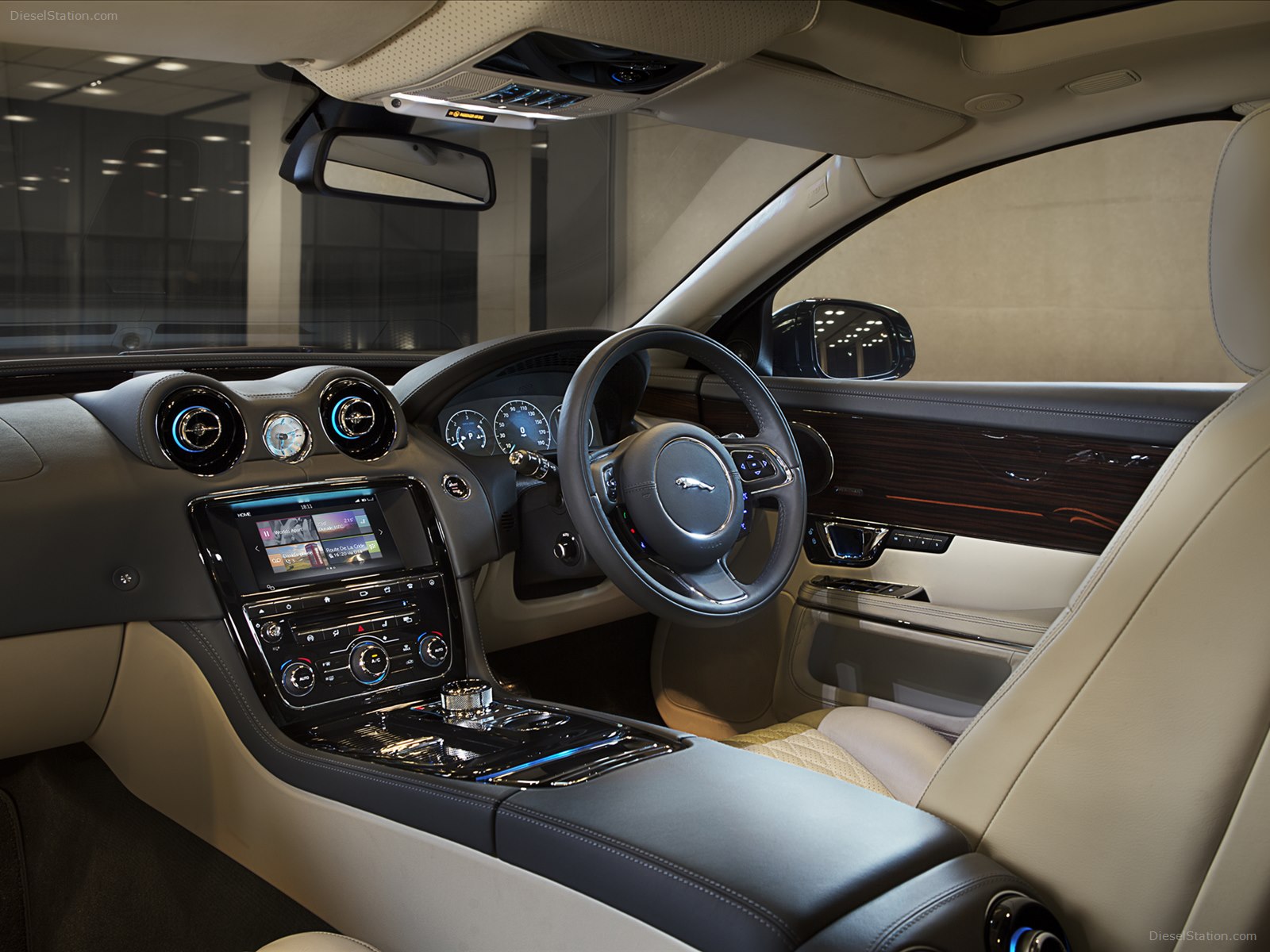 Jaguar XJ 2016