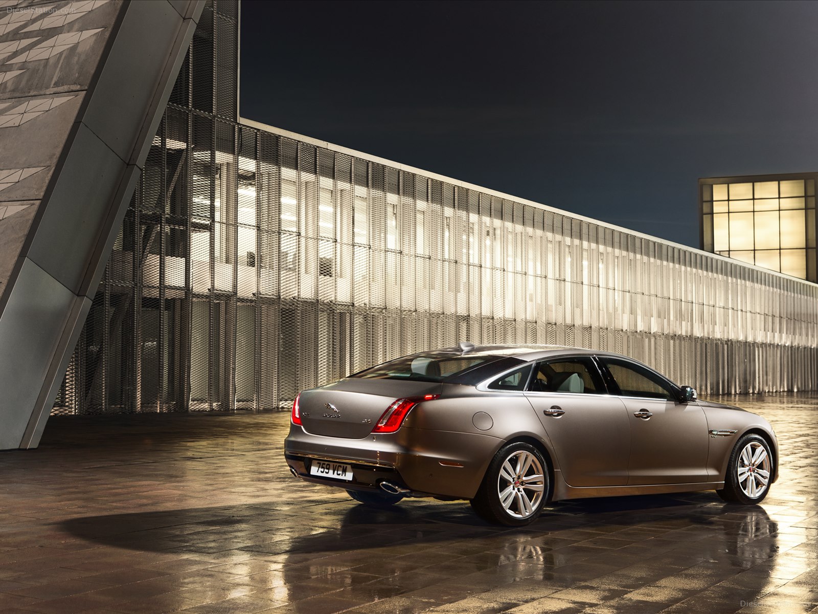 Jaguar XJ 2016