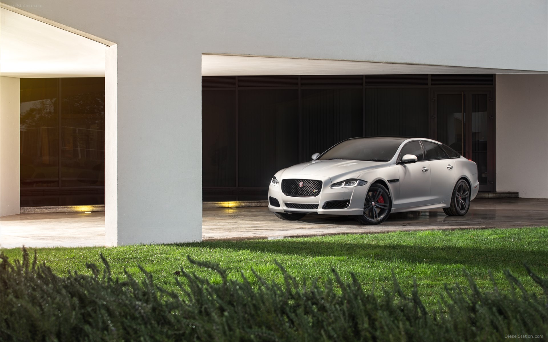 Jaguar XJ 2016