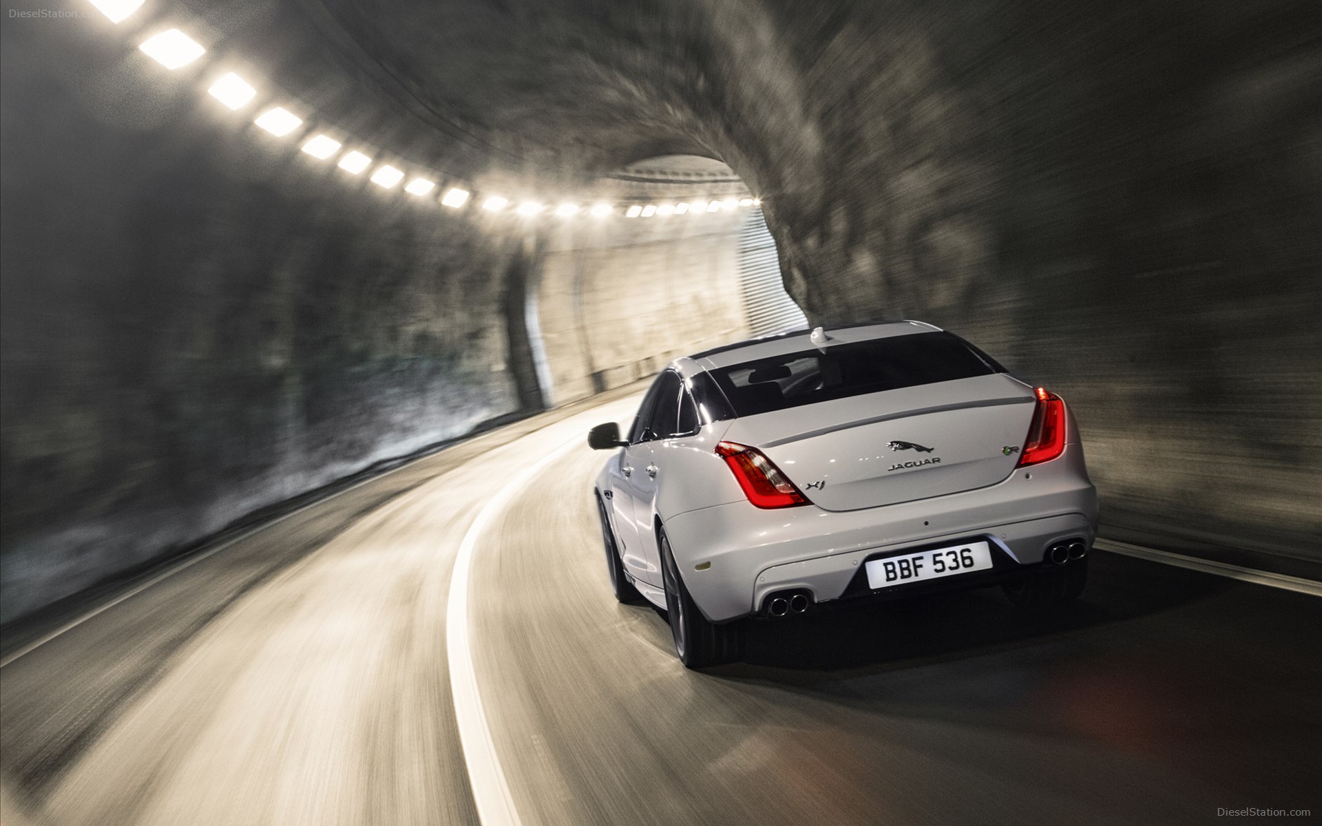 Jaguar XJ 2016